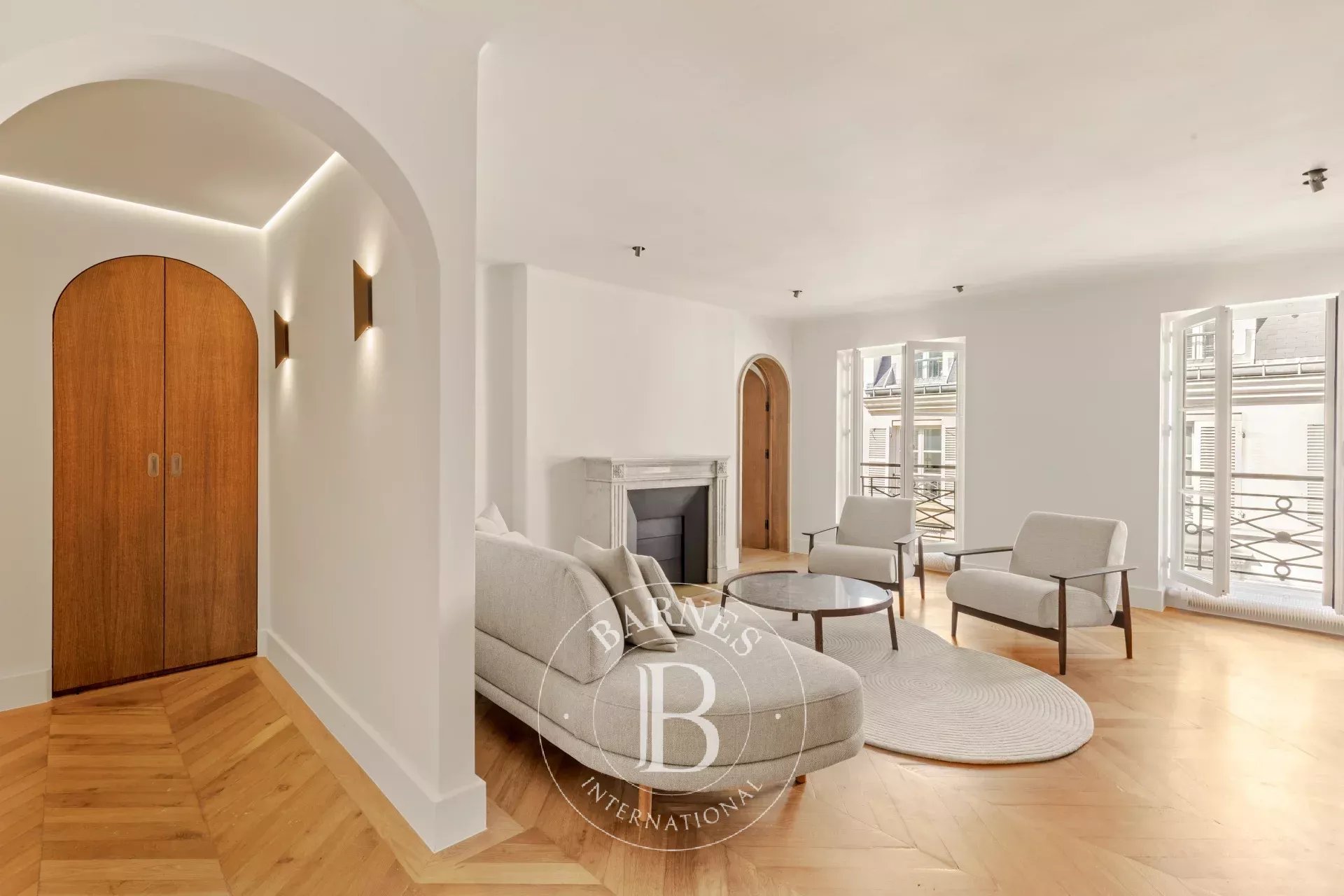 Paris  - Apartment 2 Bedrooms - picture 4