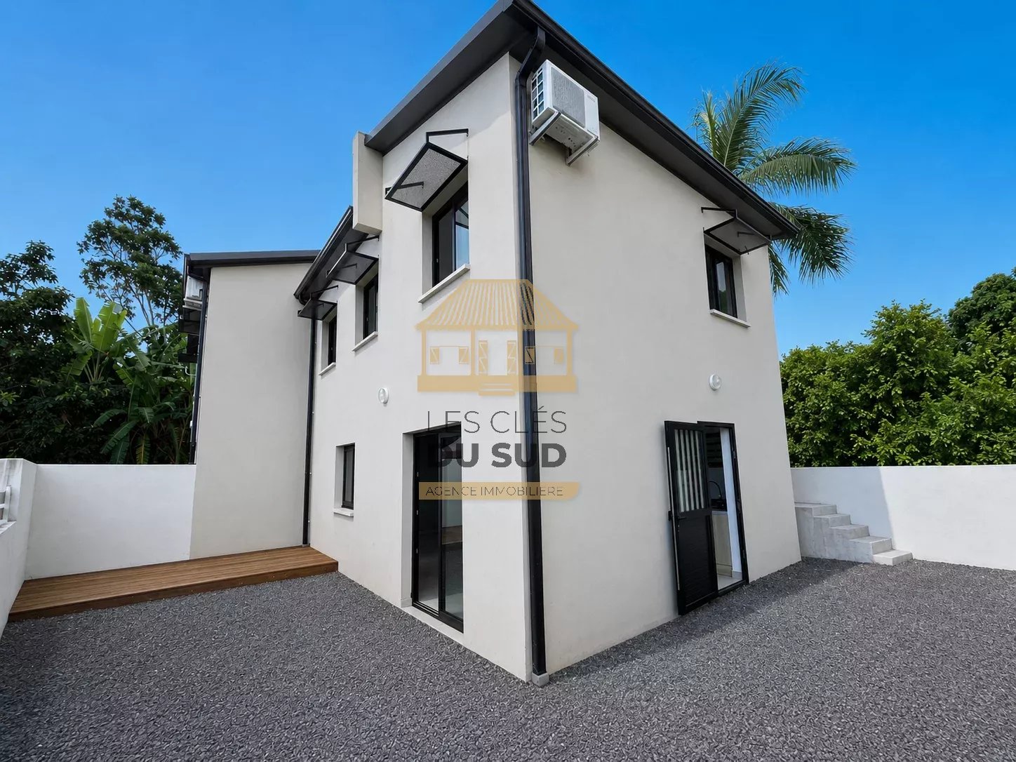 Maison T4 jumelée à La Rivière Saint-Louis 97421 – Vue mer, au calme, proche commodités