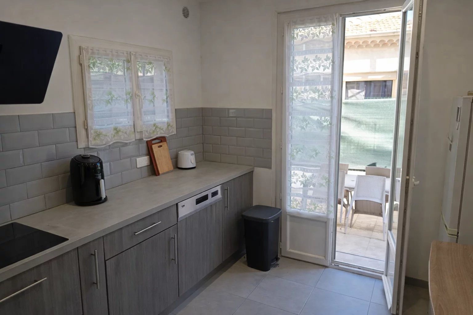Superbe 2 pièces avec terrasse de plus de 30 m² à deux pas de la mer — photo 5