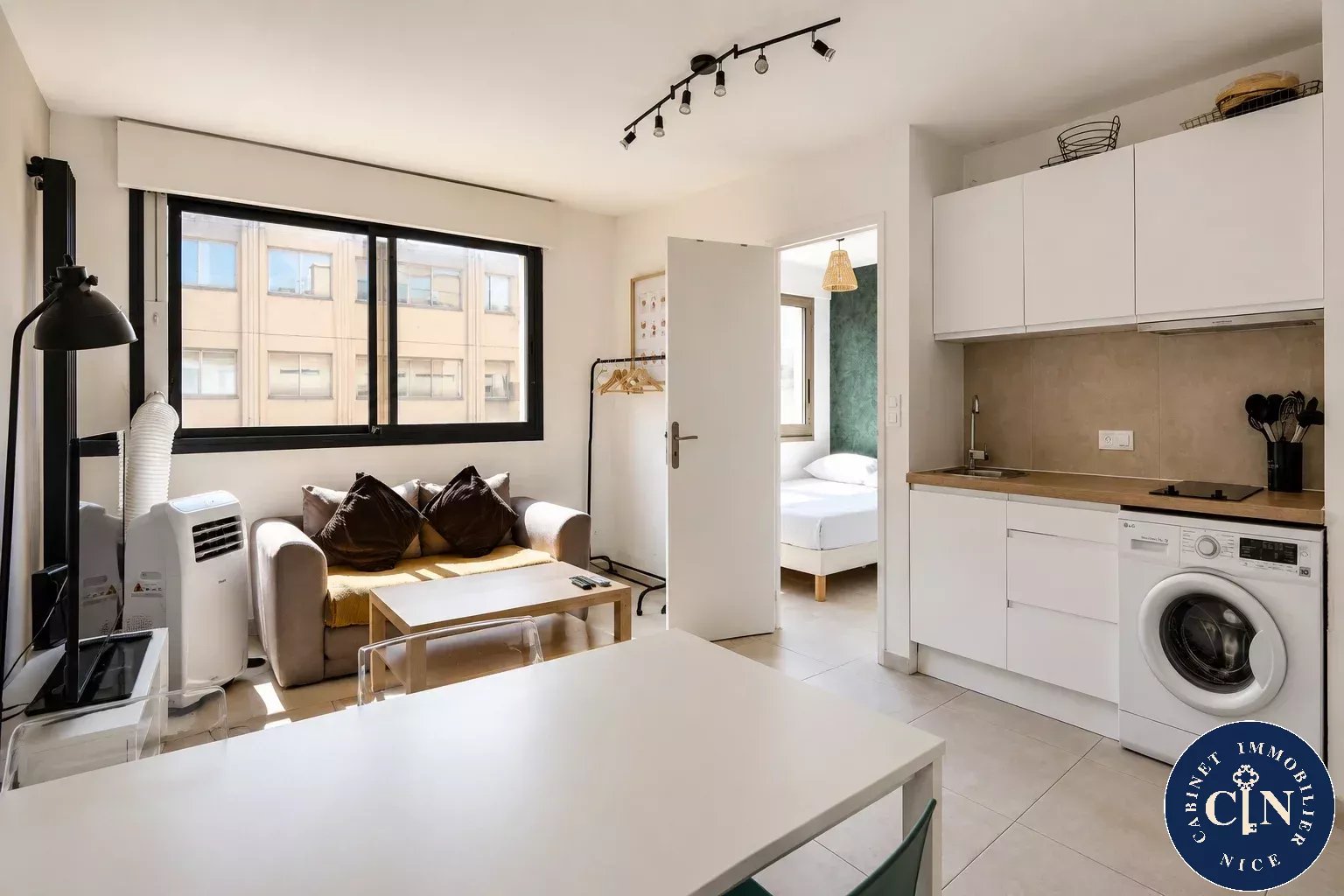 2 pièces 31 m² - Meublé - Idéal investissement - Jean Médecin bail emphytéotique 48 ANS — photo 4