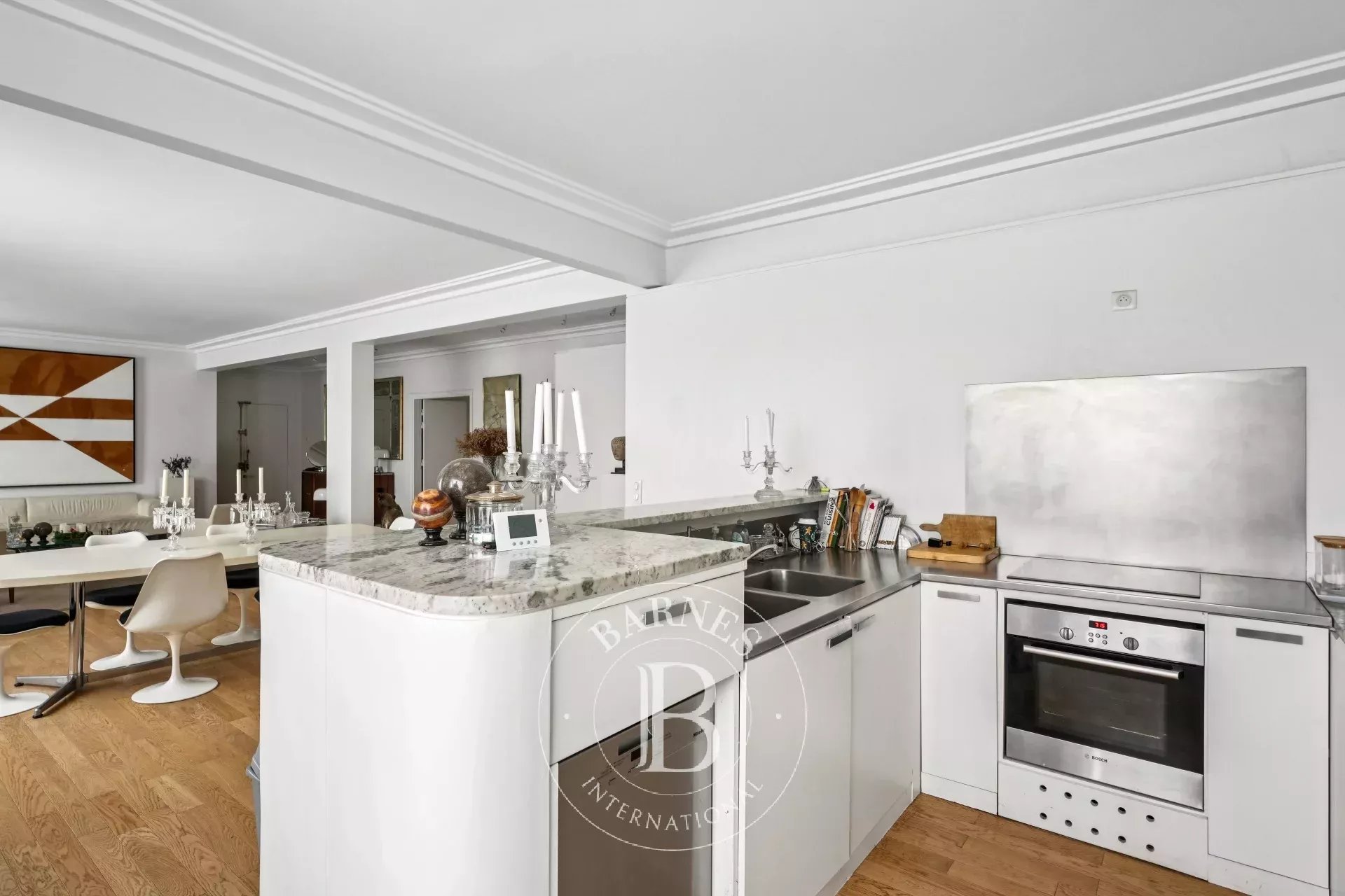 Daire Paris 7ème - picture 7