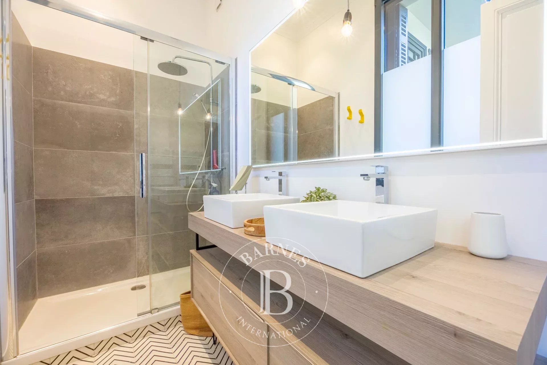 Daire Bordeaux - picture 12