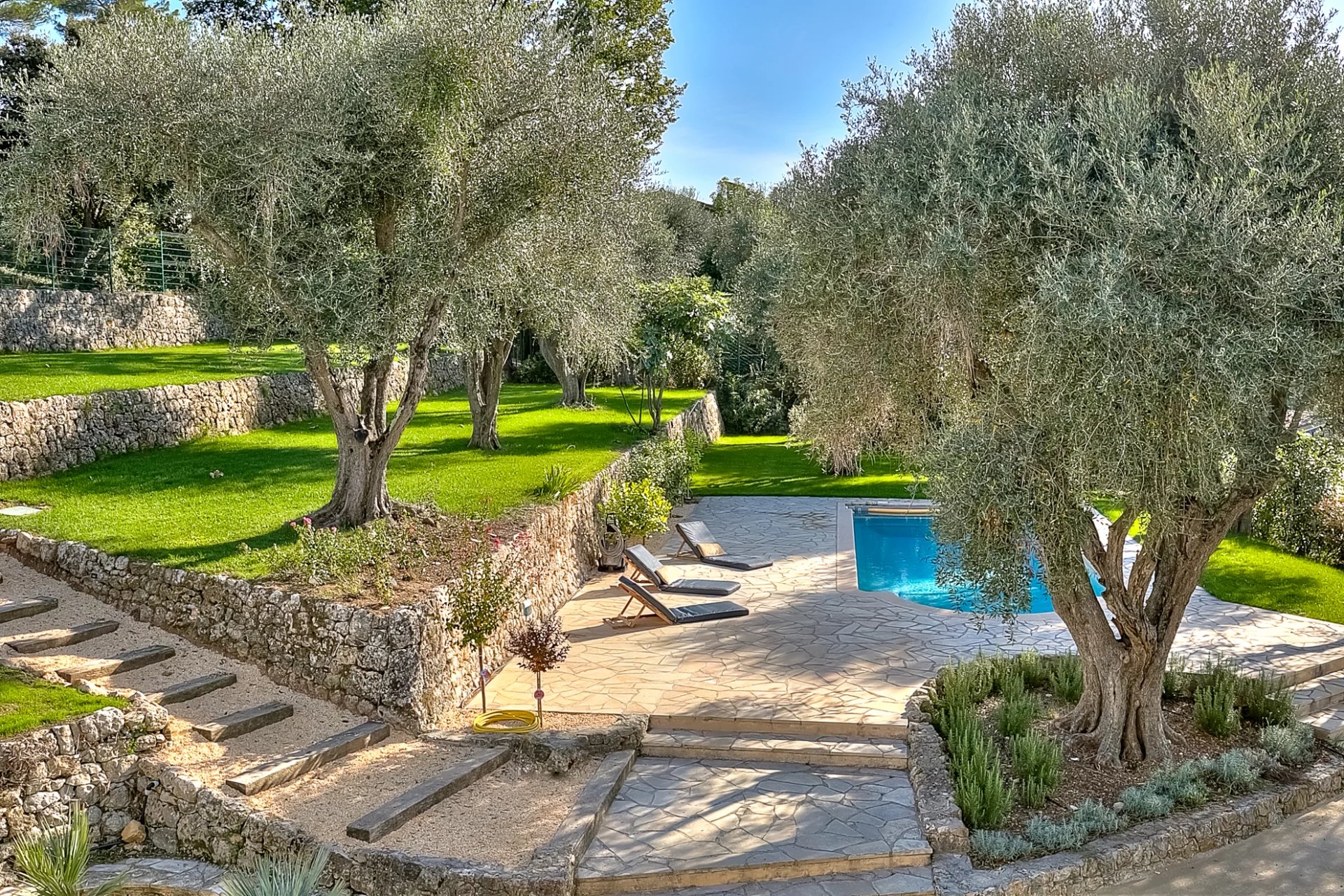 Villa rénovée vue Panoramique sur Mougins Village - Photo 2