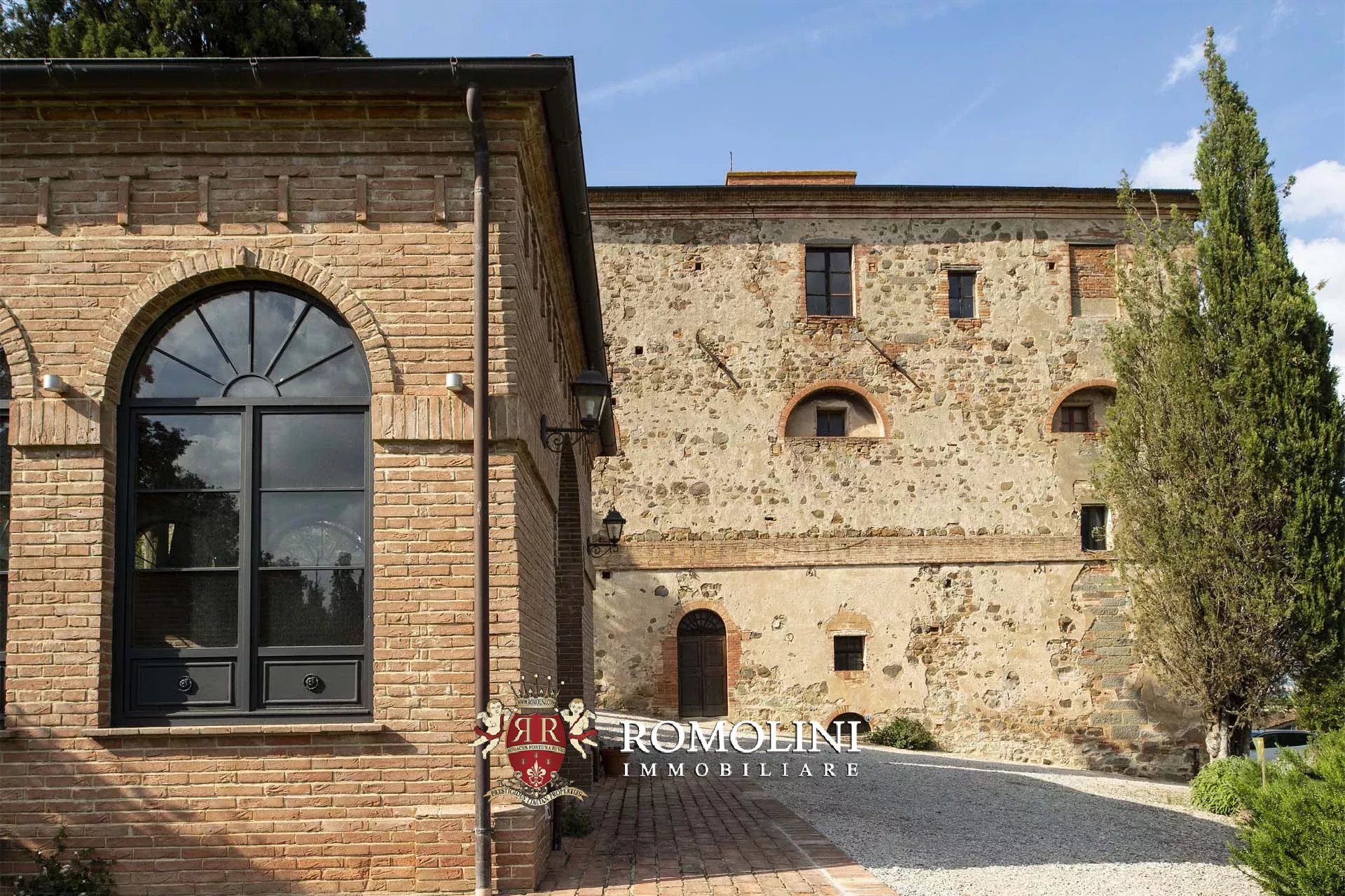 20 Bedroom Vineyard's Image 9