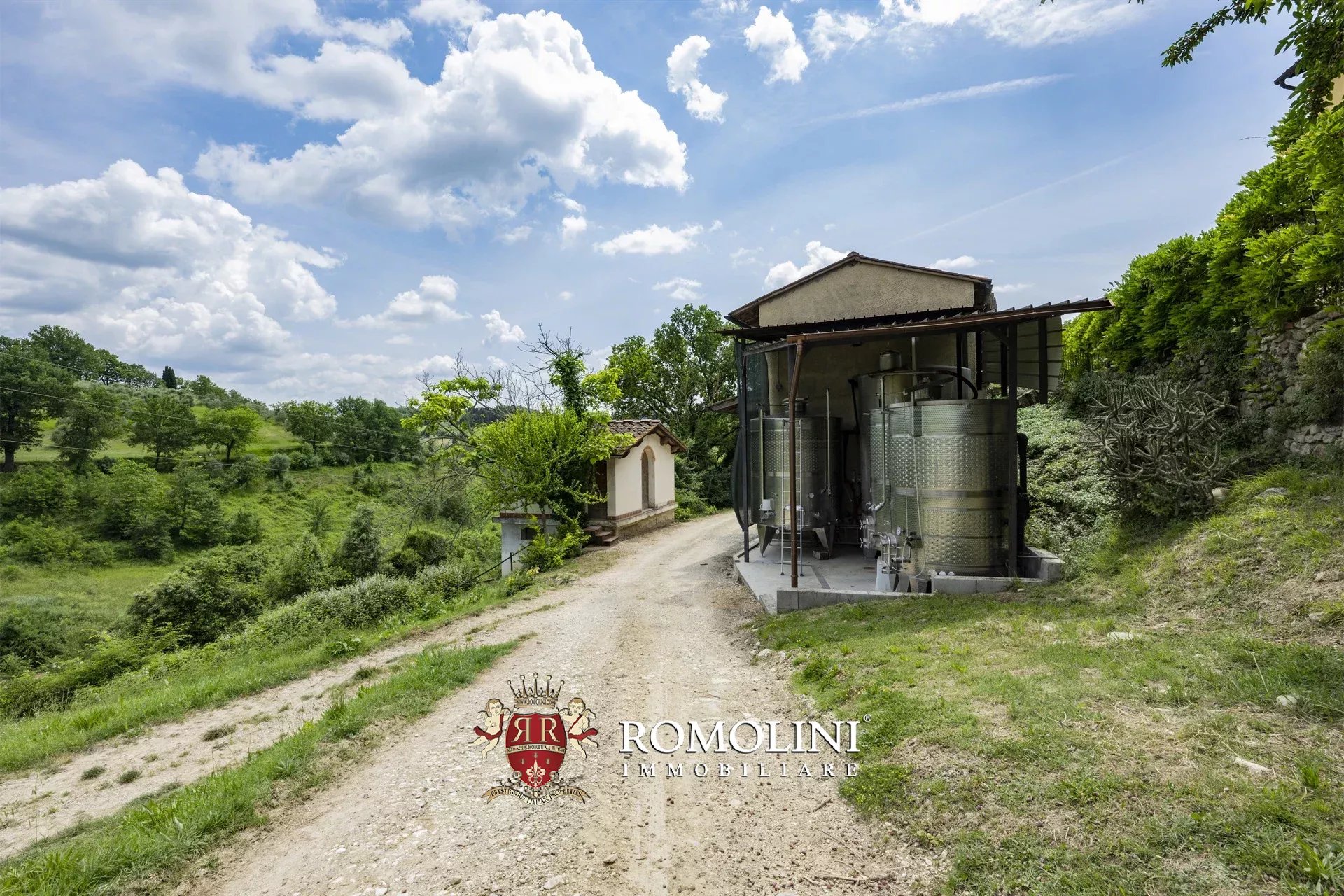 7 Bedroom Vineyard's Image 29