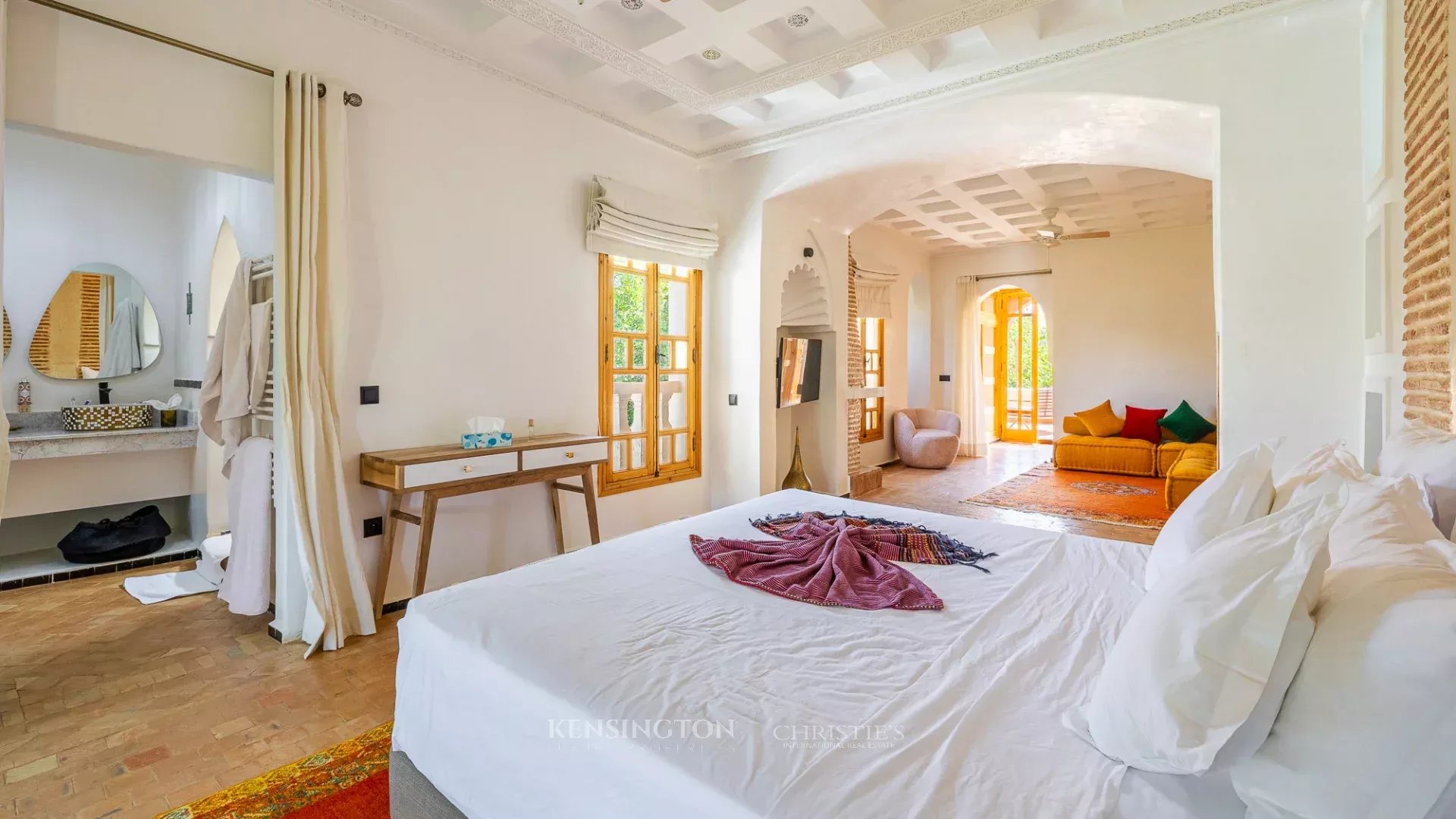 6 Bedroom Villa/Townhouse's Image 10