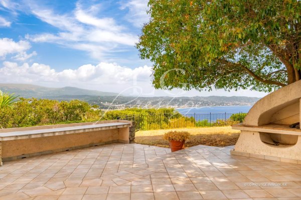 6-Bedroom Villa in Theoule Sur Mer — photo 4