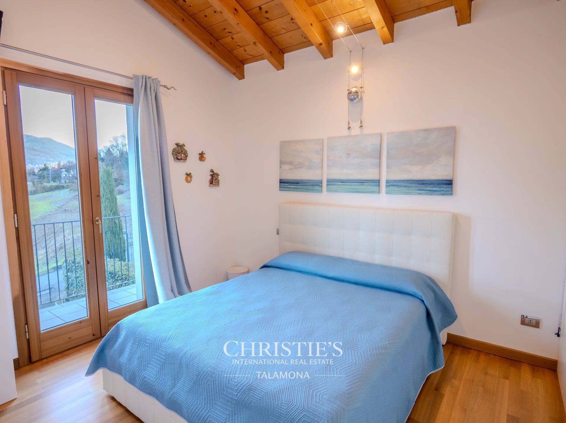 4 Bedroom Villa/Townhouse's Image 25