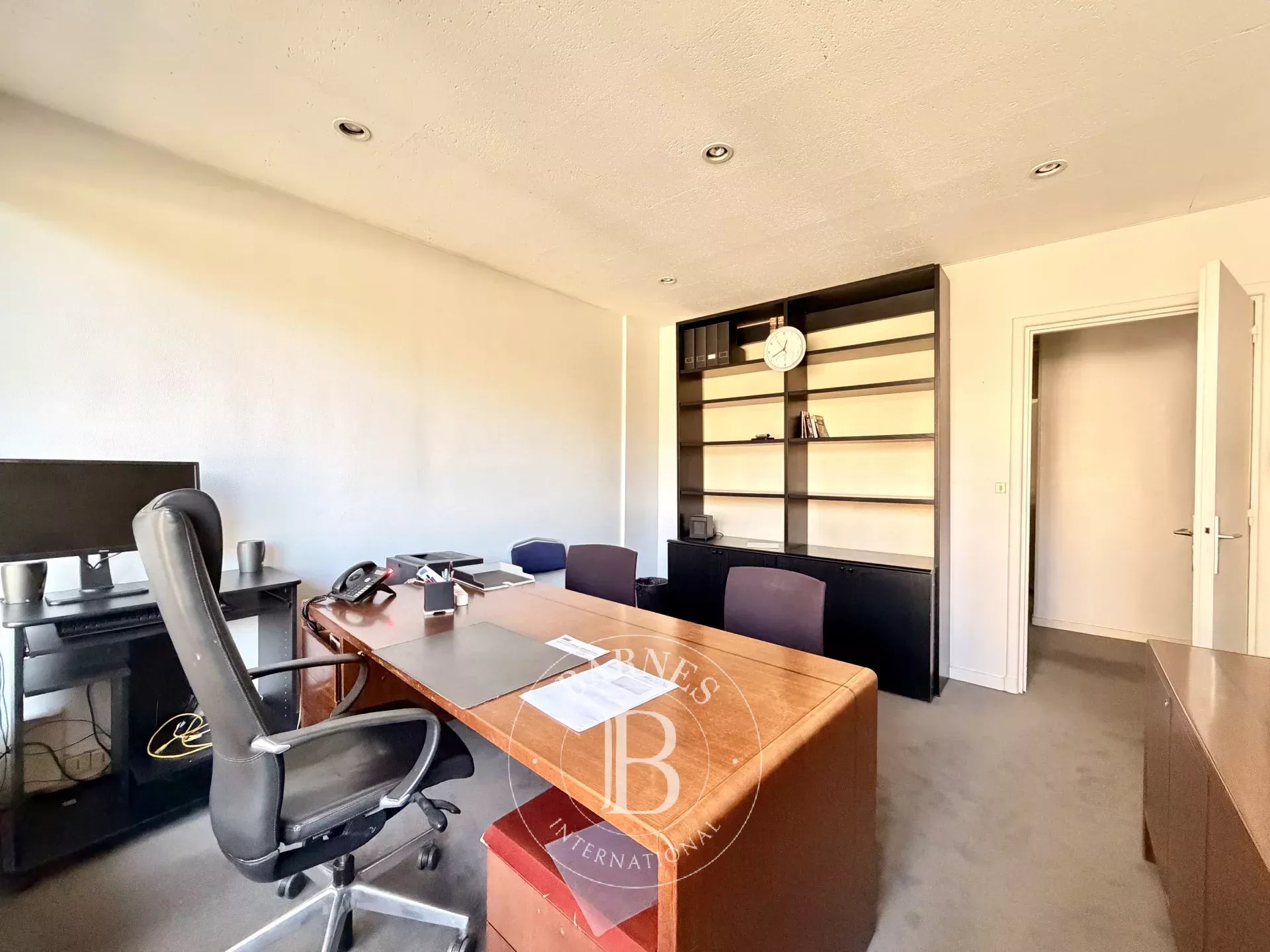 Premises Lille  -  ref 87014321 (picture 2)