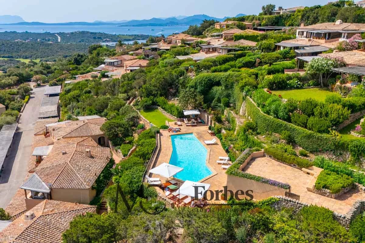 Apartment in Cala di Volpe - view 1