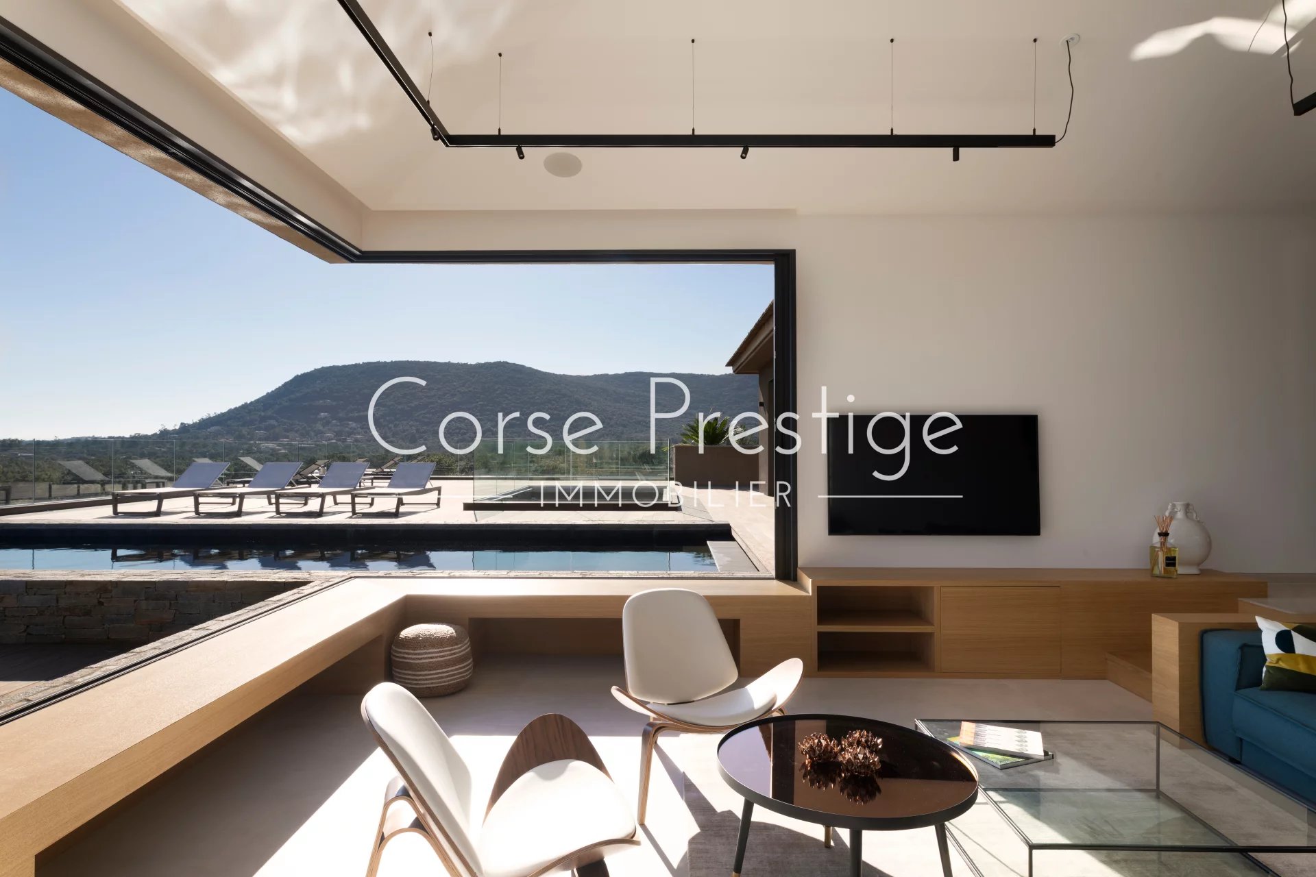 contemporary villa for sale in pinarello - porto vecchio image8