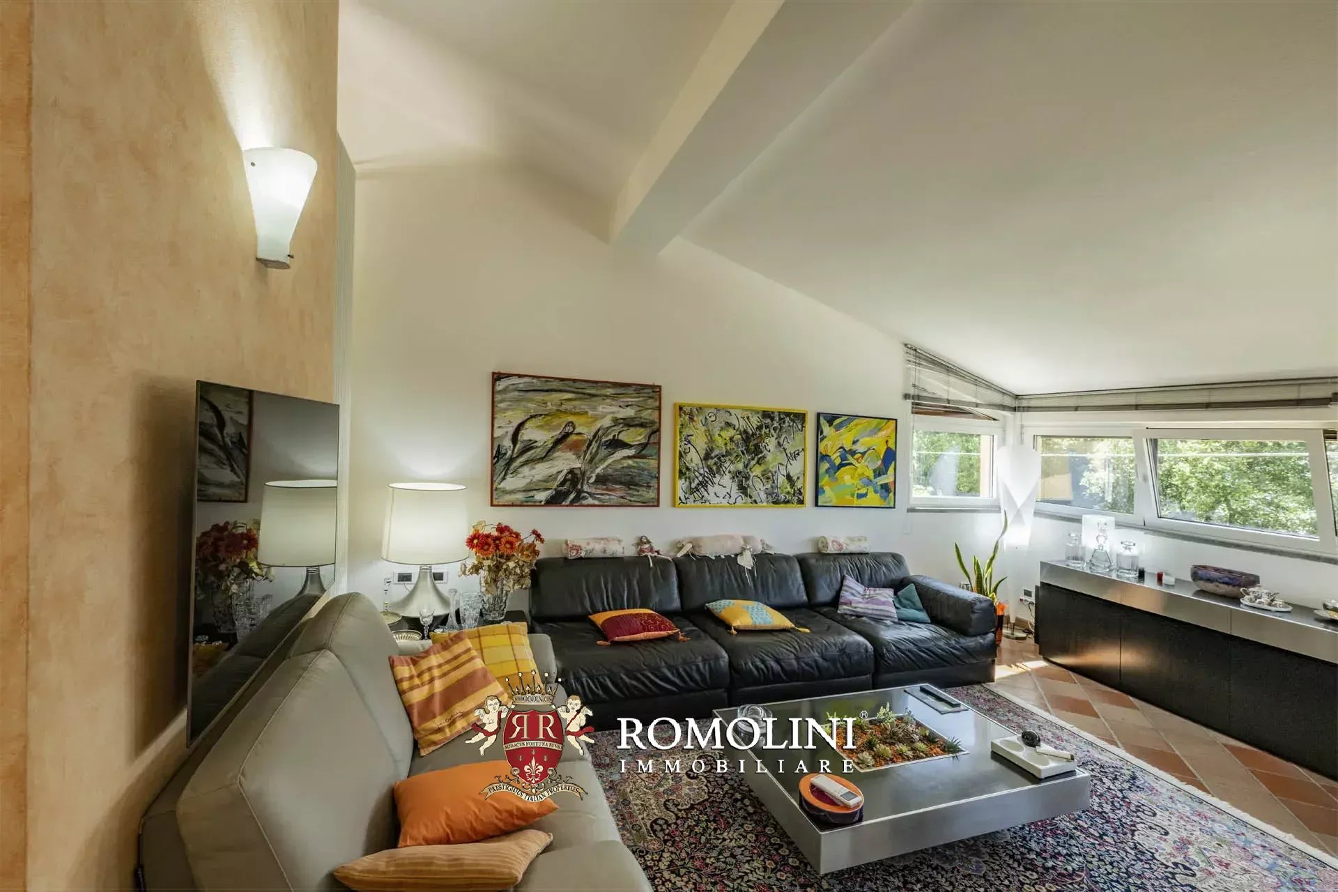 3 Bedroom Villa/Townhouse's Image 52