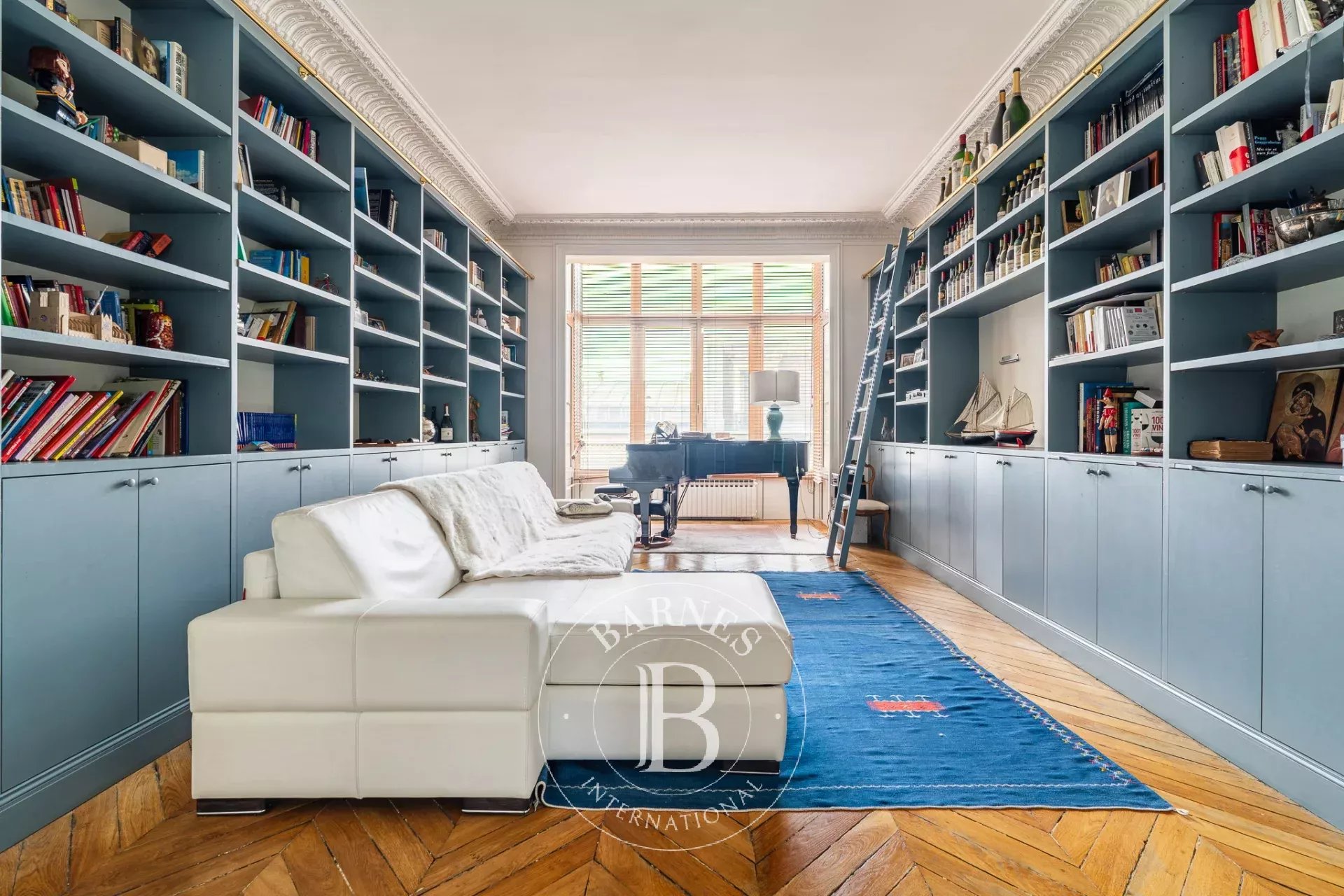 Paris  - Apartment 4 Bedrooms - picture 3
