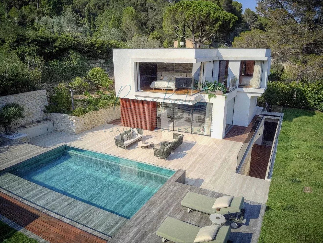 Agence immobilière de 