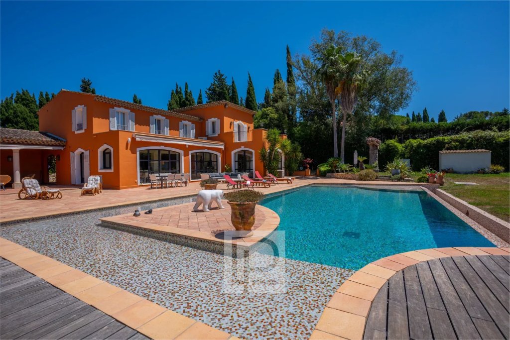 Villa for sale in Mougins|Mougins — Luxury Villa Mougins: Grand Family Estate with Guest House