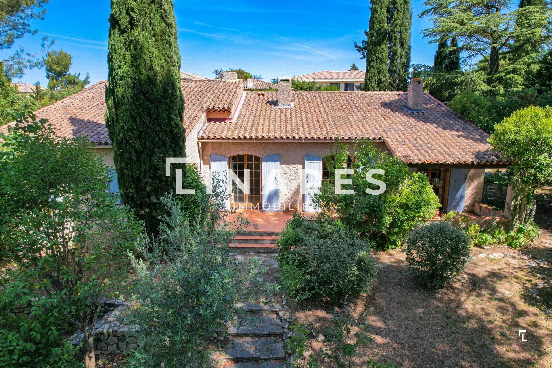 Sale House Aix-en-Provence Puyricard