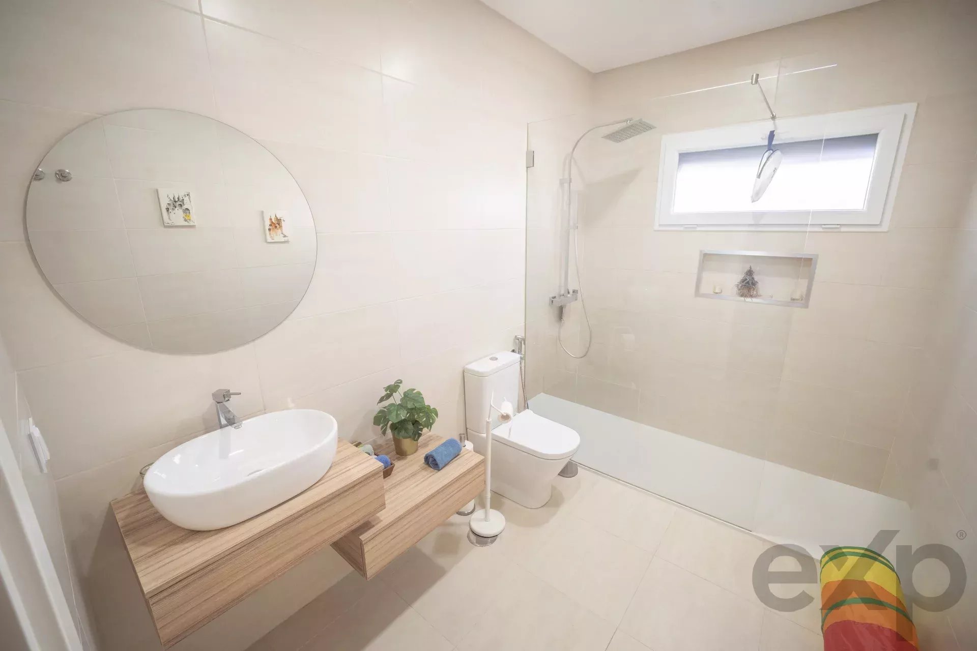 Excellent new 4-bedroom villa with pool 86417771 image 10