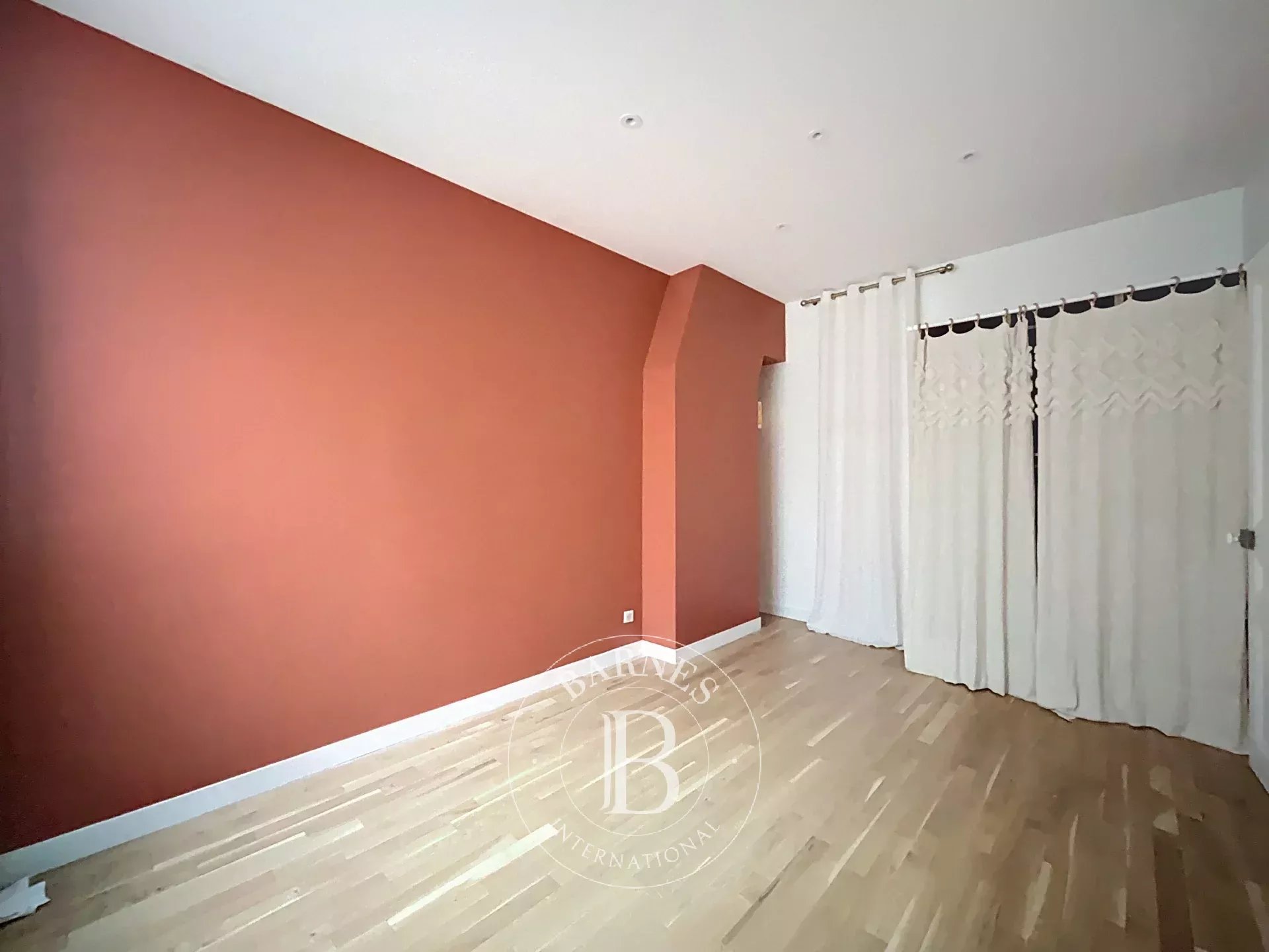 Daire Paris 17ème - picture 16