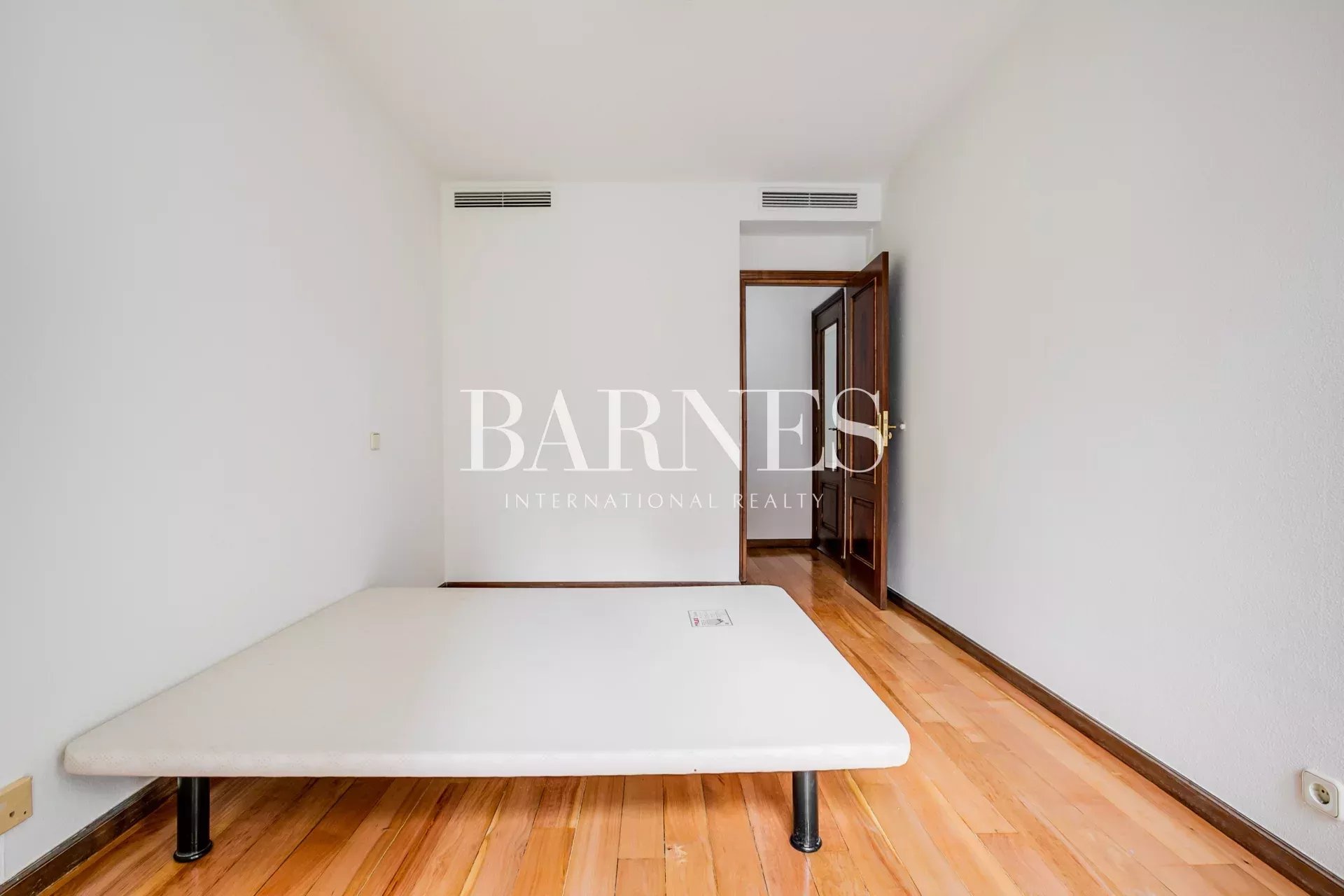 Daire Madrid - picture 27