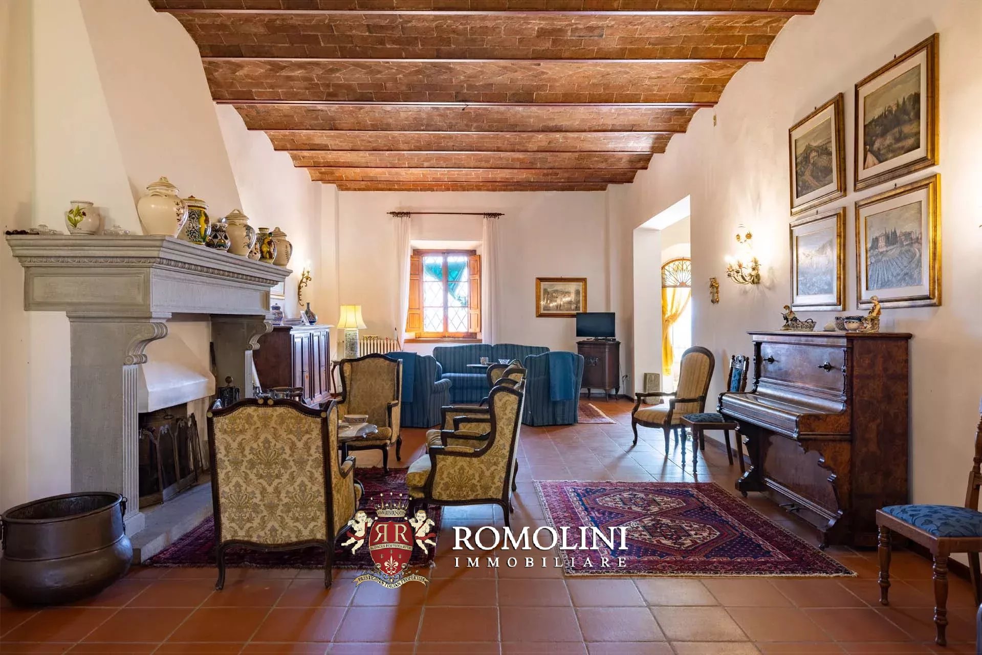 30 Bedroom Vineyard's Image 31