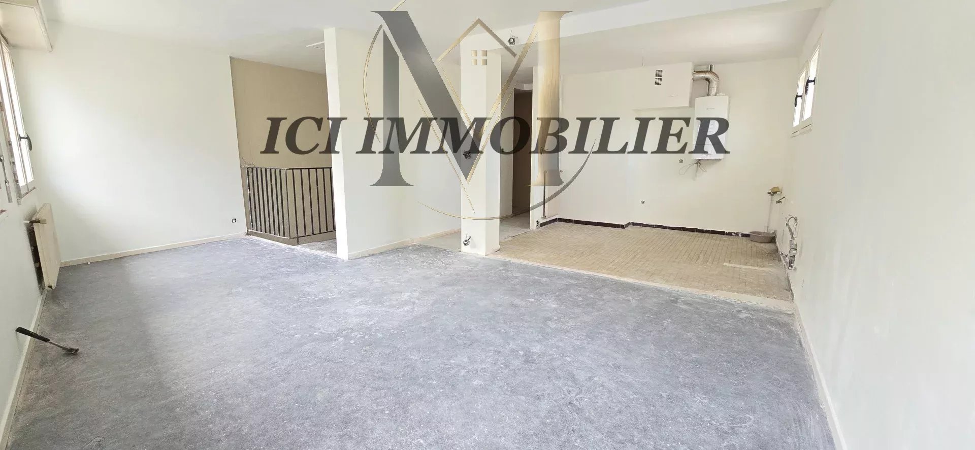 Agence immobilière de 