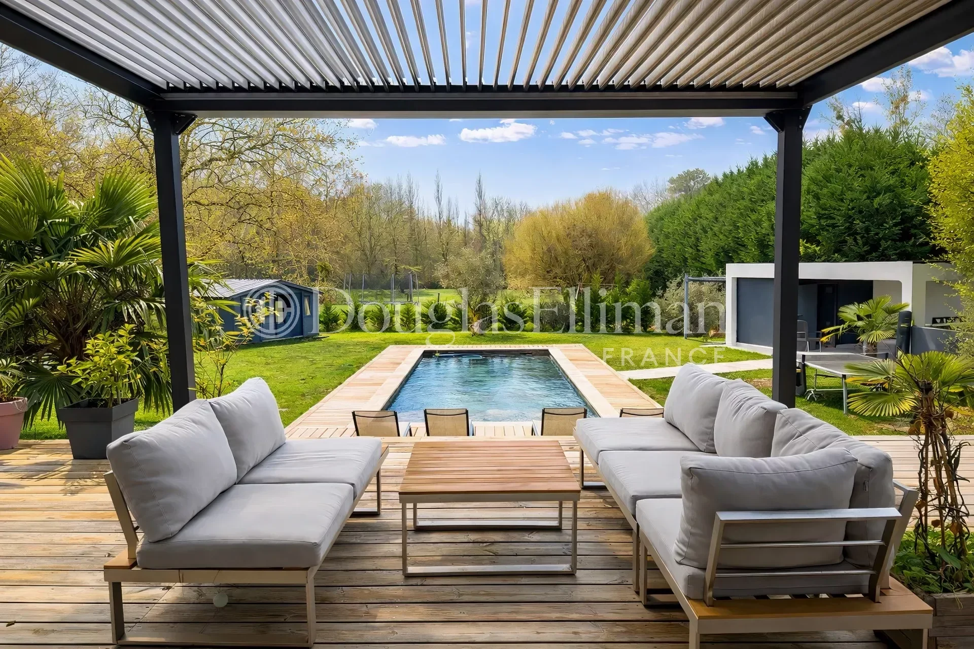 LEOGNAN – MAISON CONTEMPORAINE AVEC PISCINE - Image nᵒ3