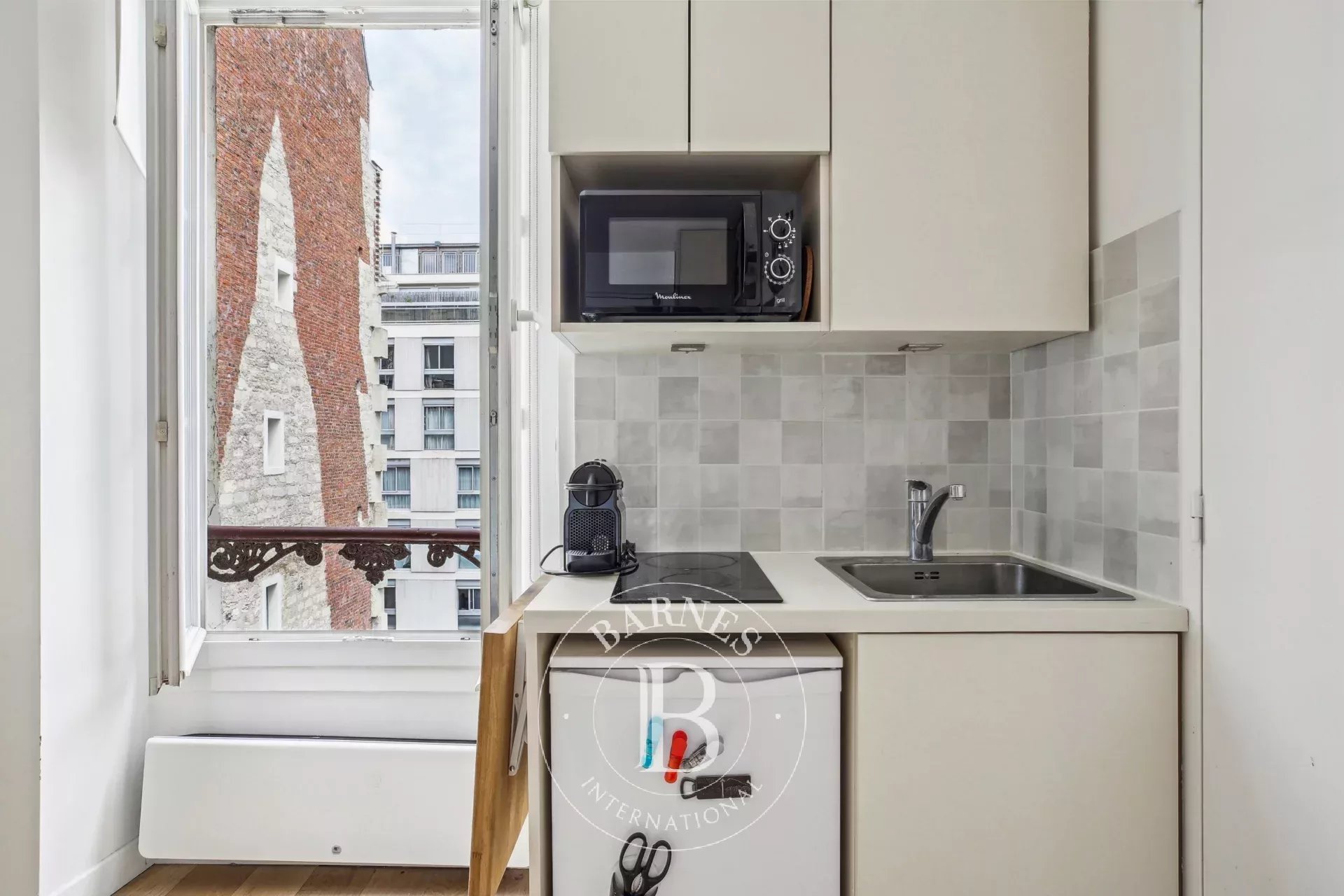 Daire Paris 10ème - picture 4