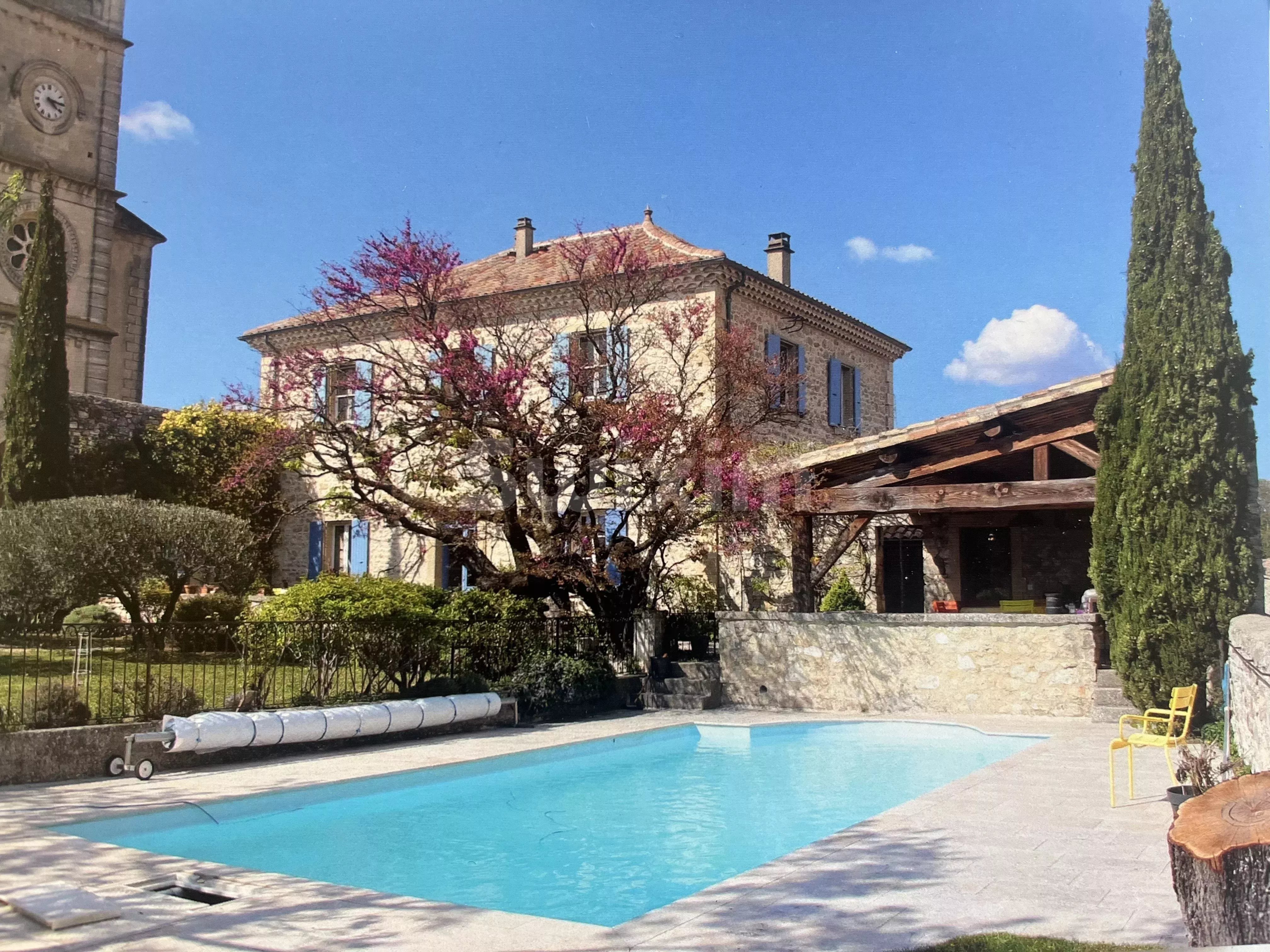 Agence immobilière de THIERRY VEYRADIER AGENCE IMMOBILIER