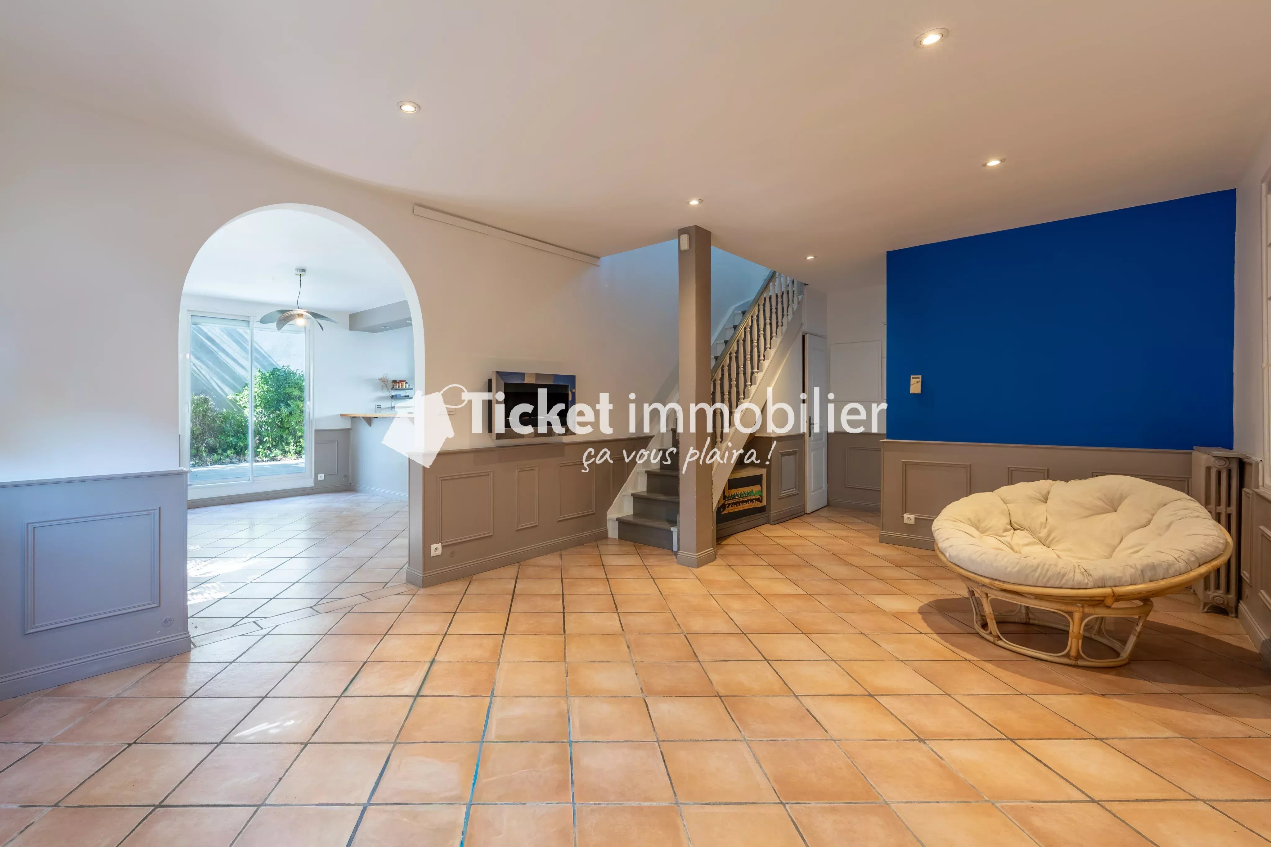 Maison de caractère 175m2 avec garage boxé — photo 4