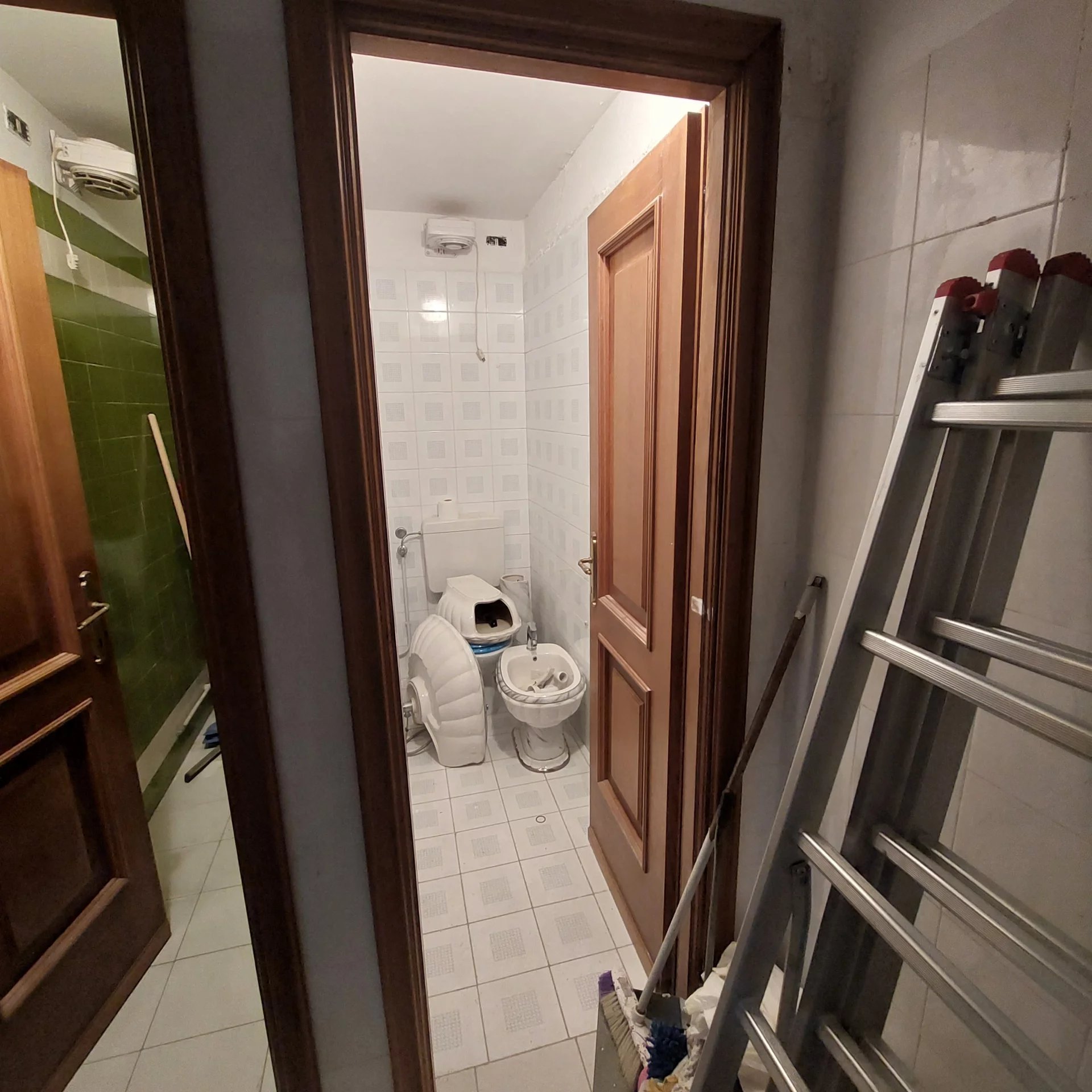 Vendita Locale - Bordighera Via Romana - Italia