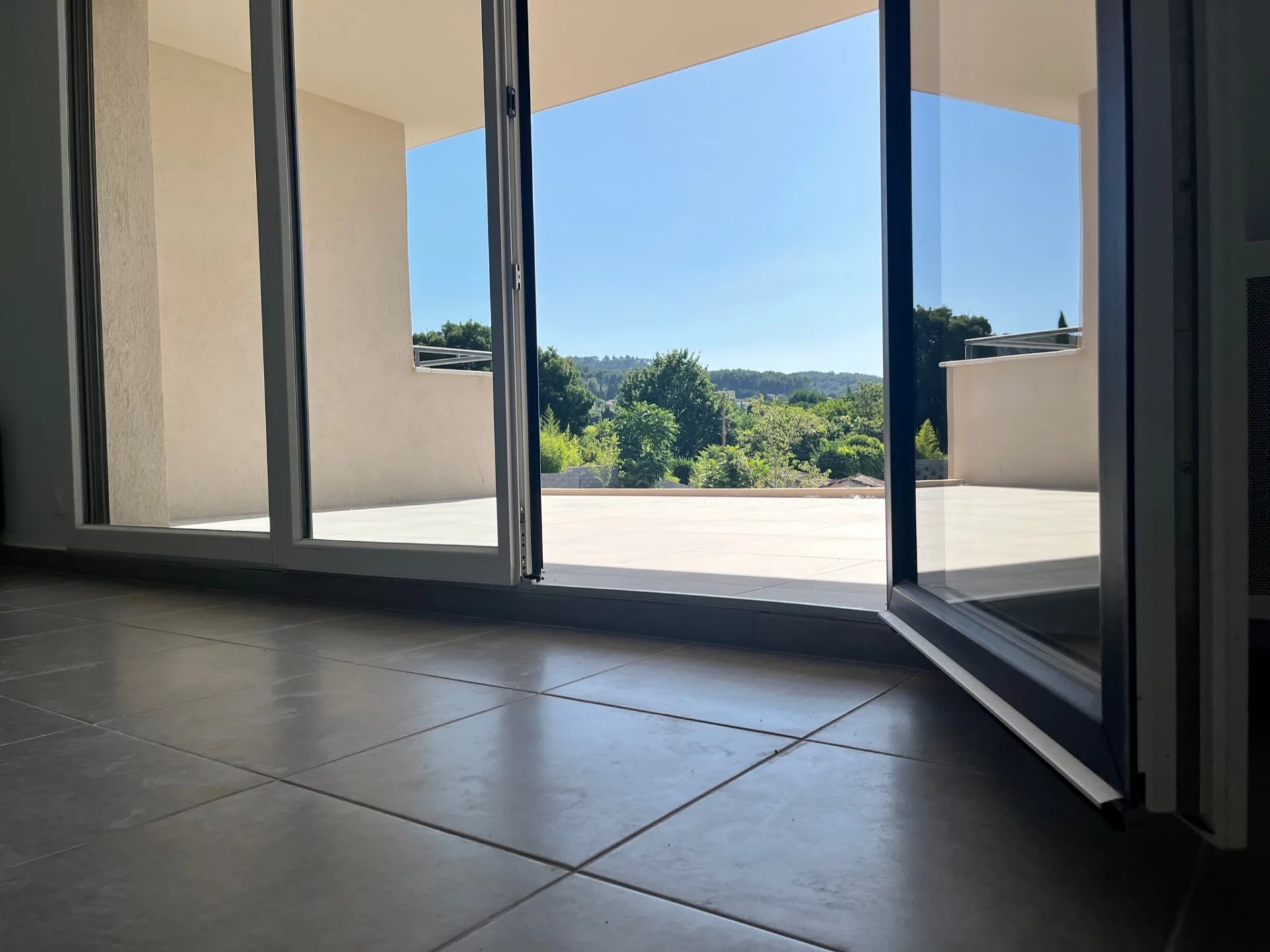 Agence immobilière de Un Appartement À Paris