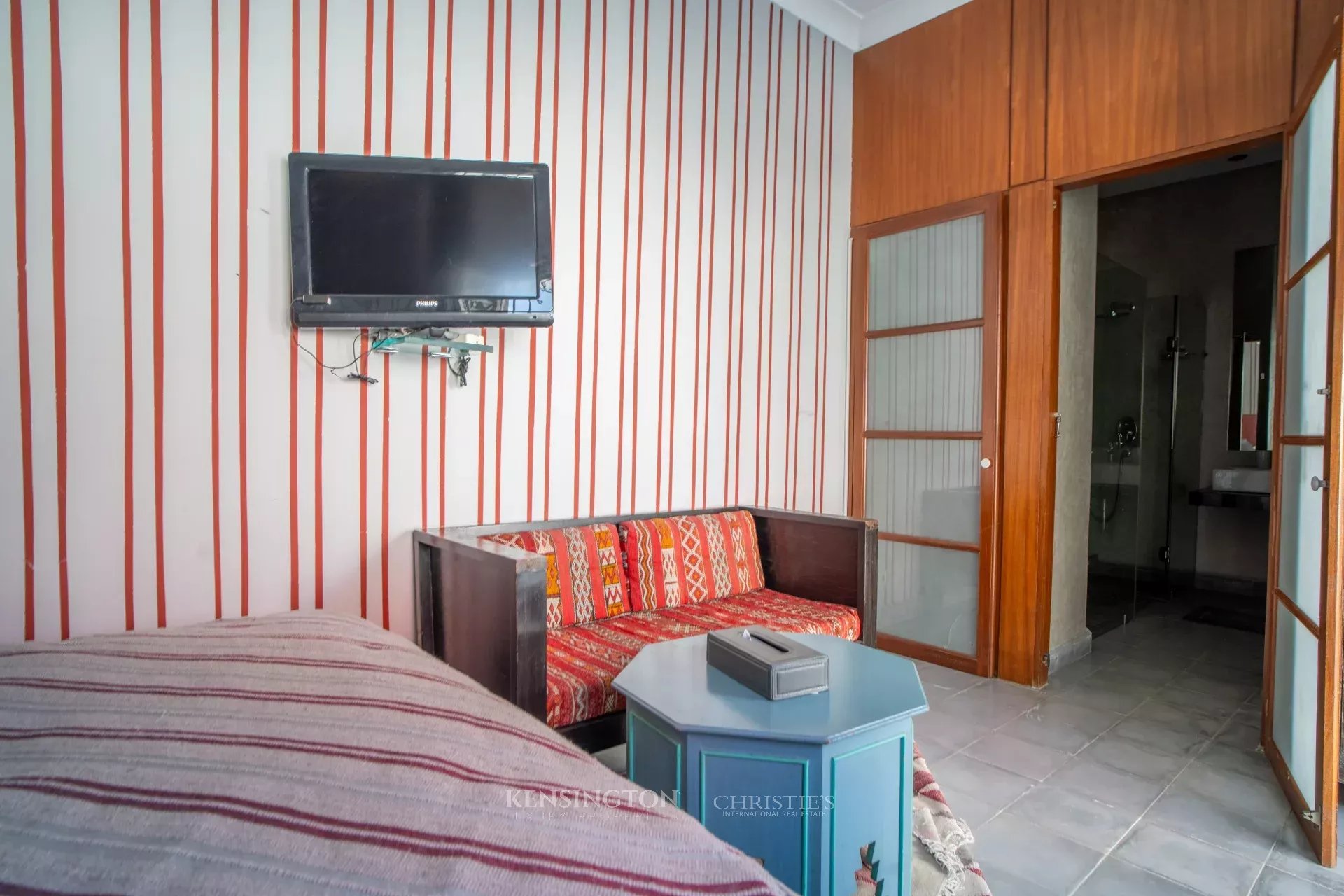 6 Bedroom Villa/Townhouse's Image 20
