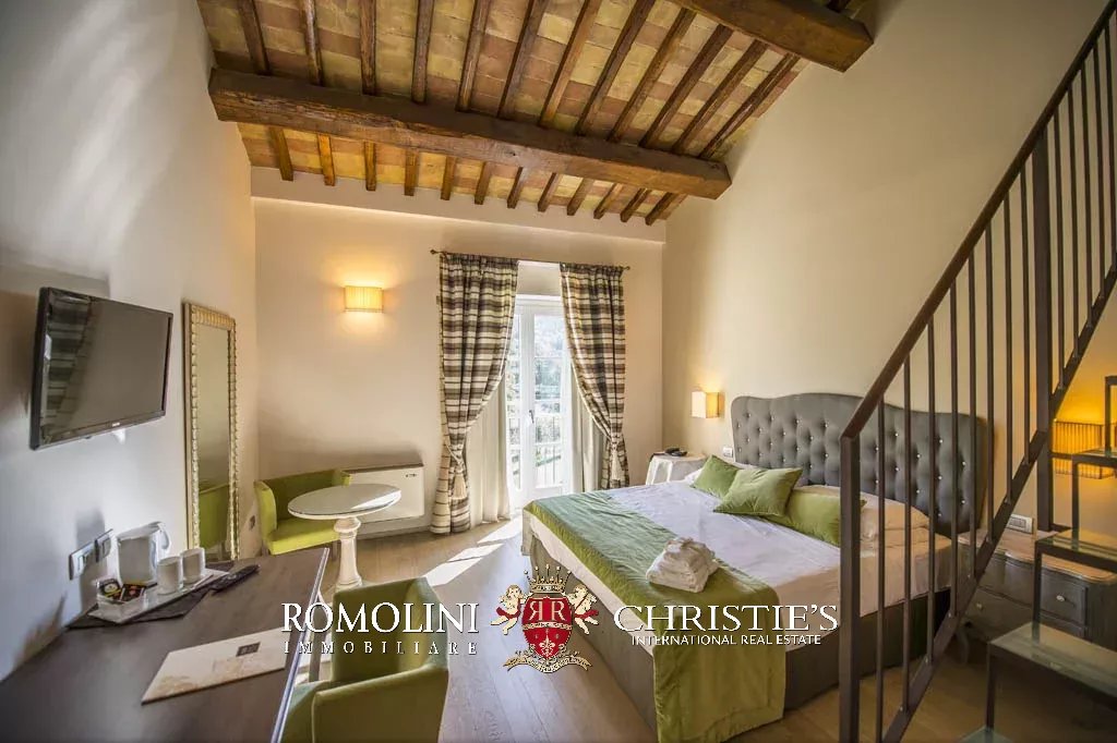52 Bedroom Villa/Townhouse's Image 75