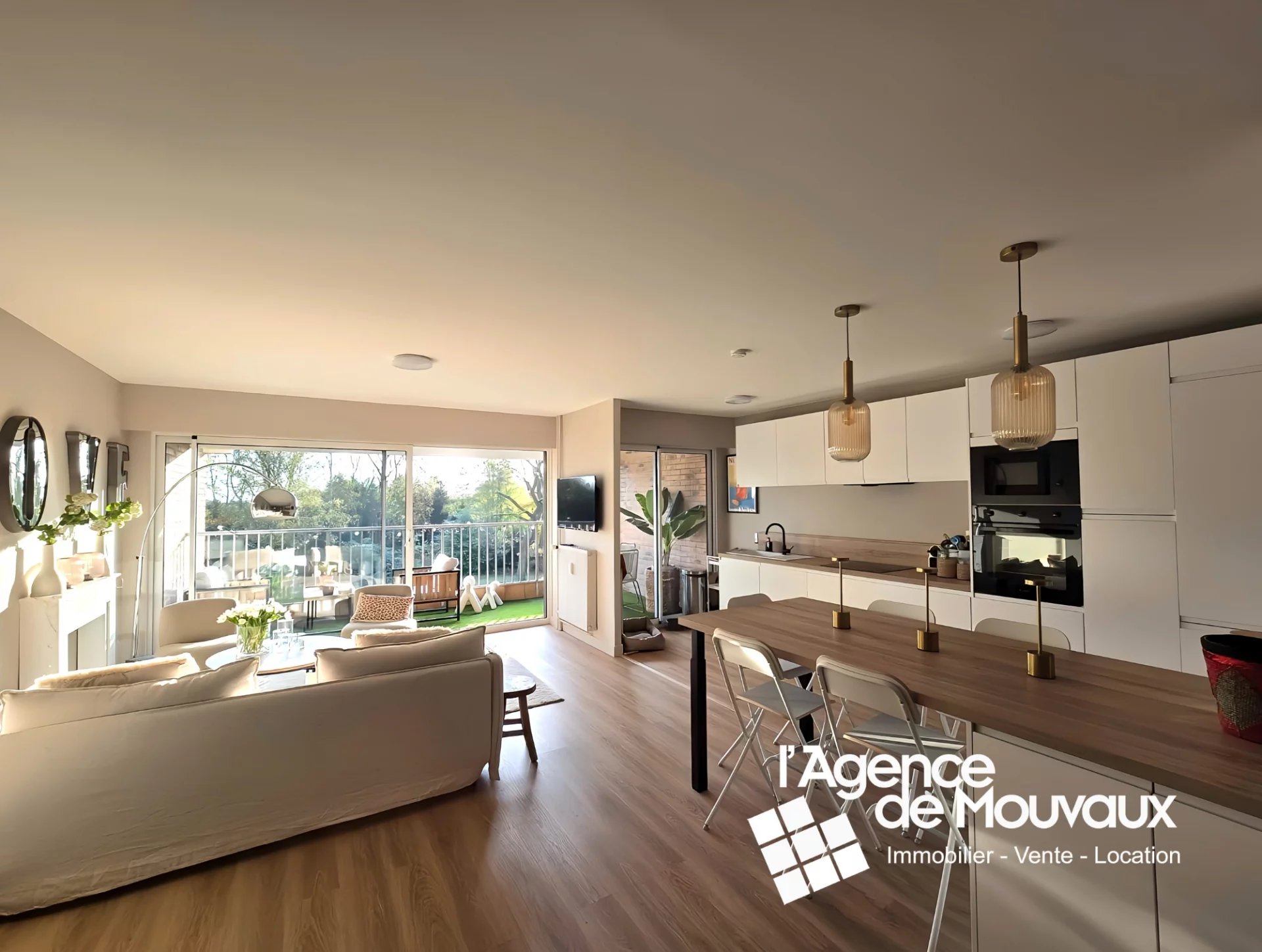 Agence immobilière de 