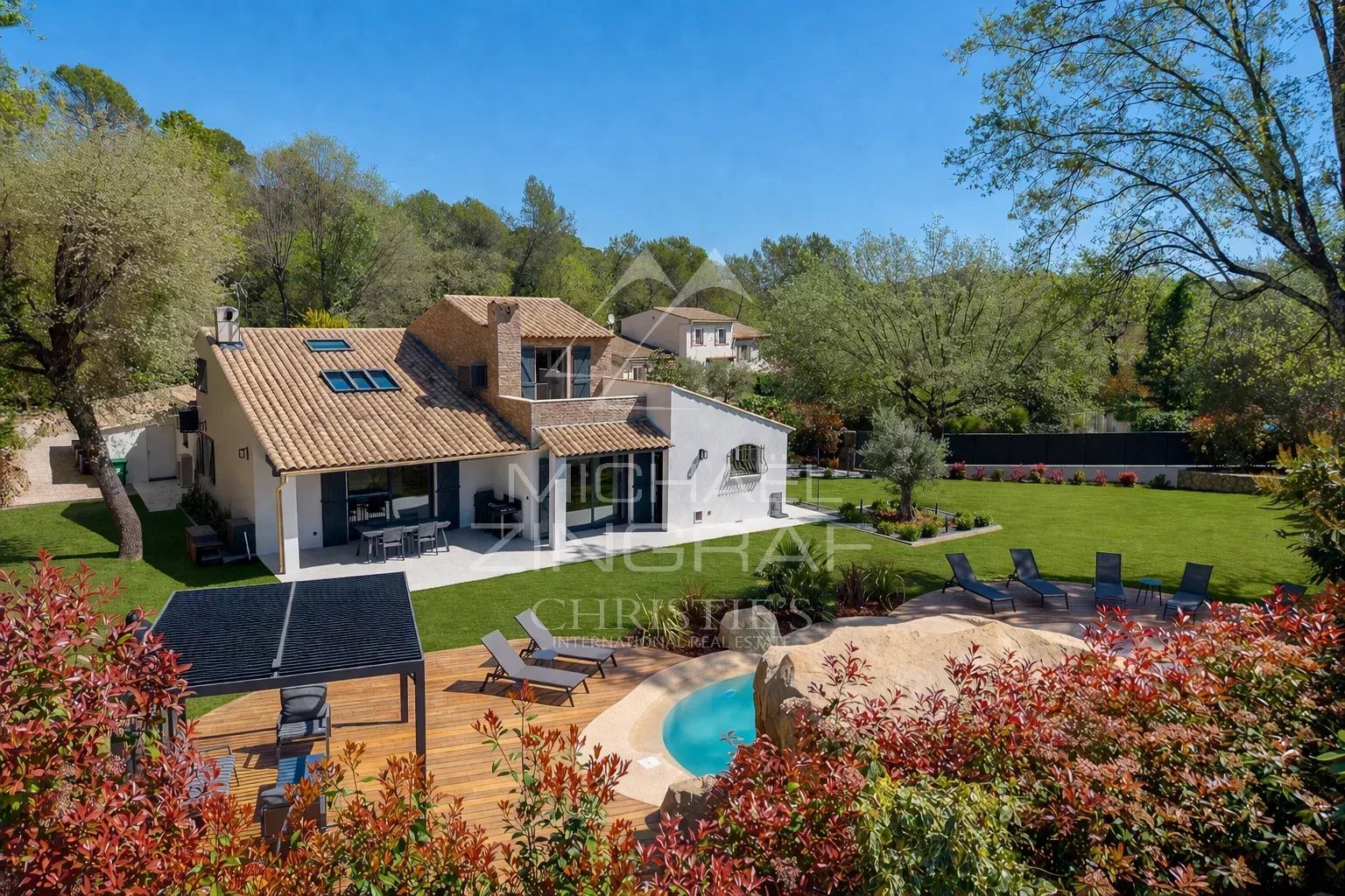 4 Bedroom Villa/Townhouse's Image 10
