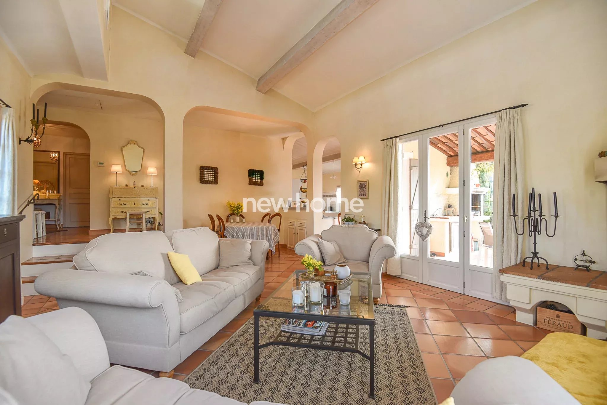 Vue panoramique exceptionnelle et à pied du village