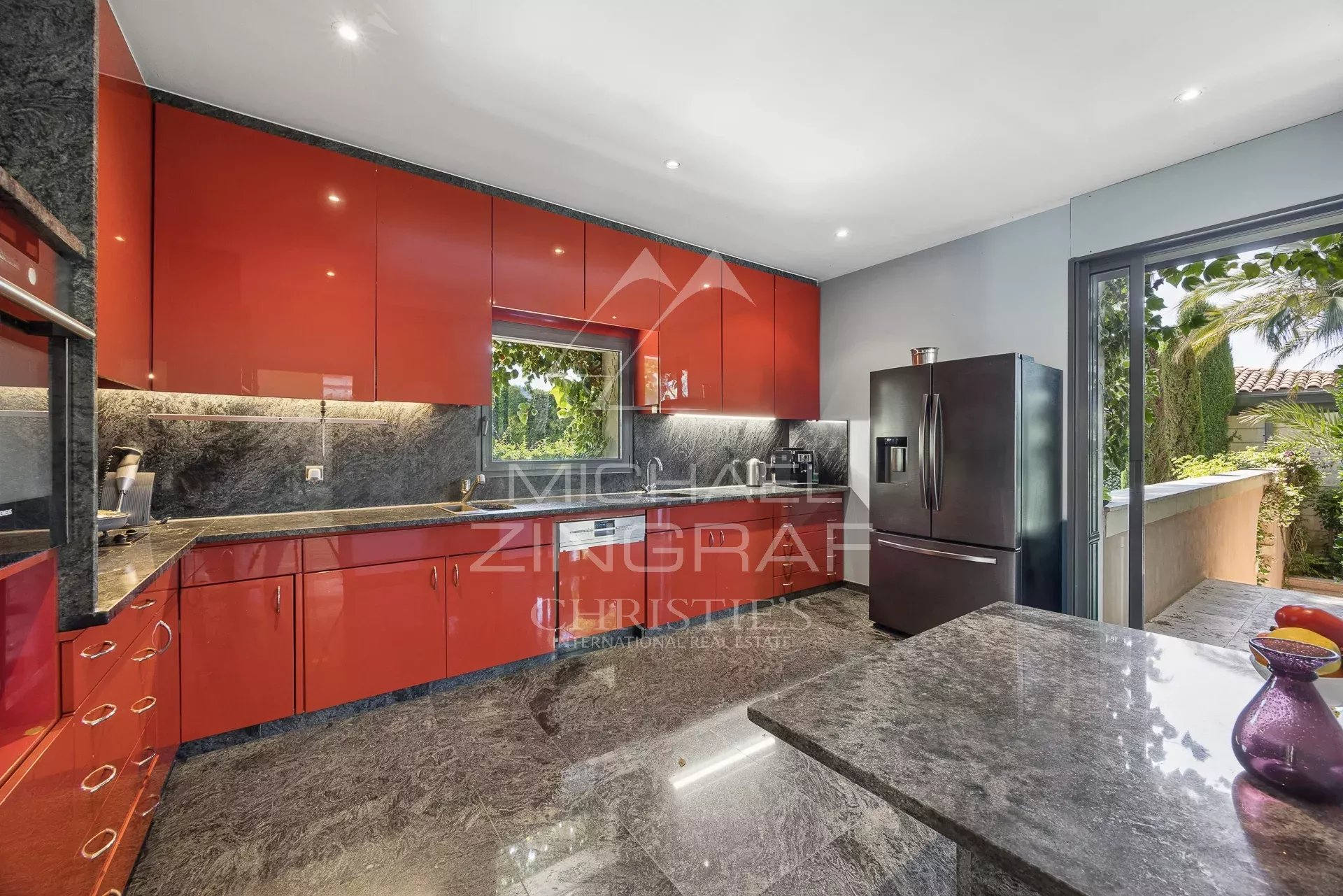5 Bedroom Villa/Townhouse's Image 10