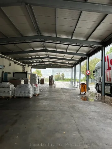 Magazzino---Capannone-in-vendita---Trento-3
