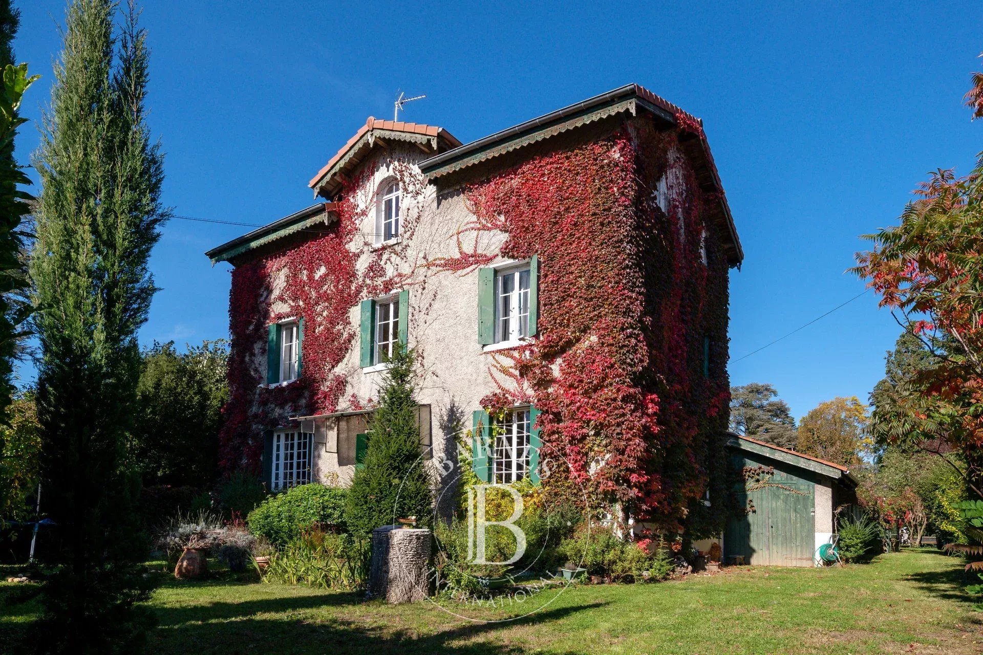 Ev Tassin-la-Demi-Lune