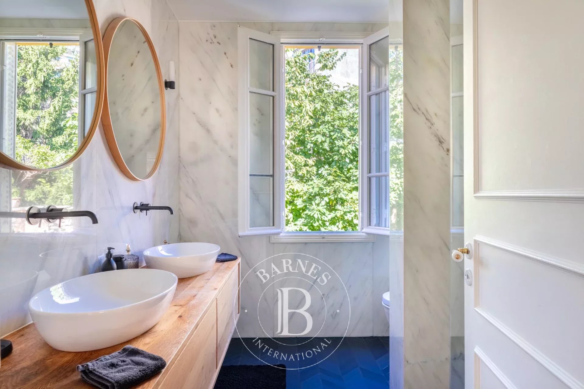 Ev Paris 20ème - picture 13