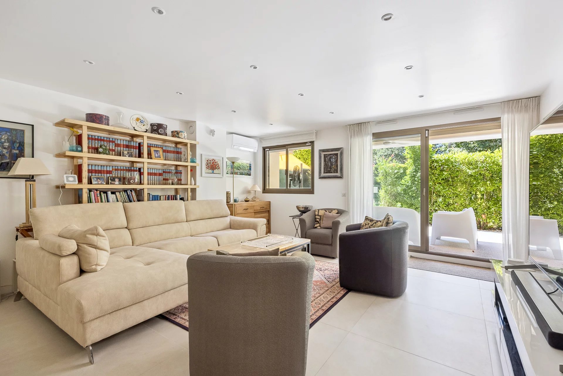 Sale Apartment Antibes