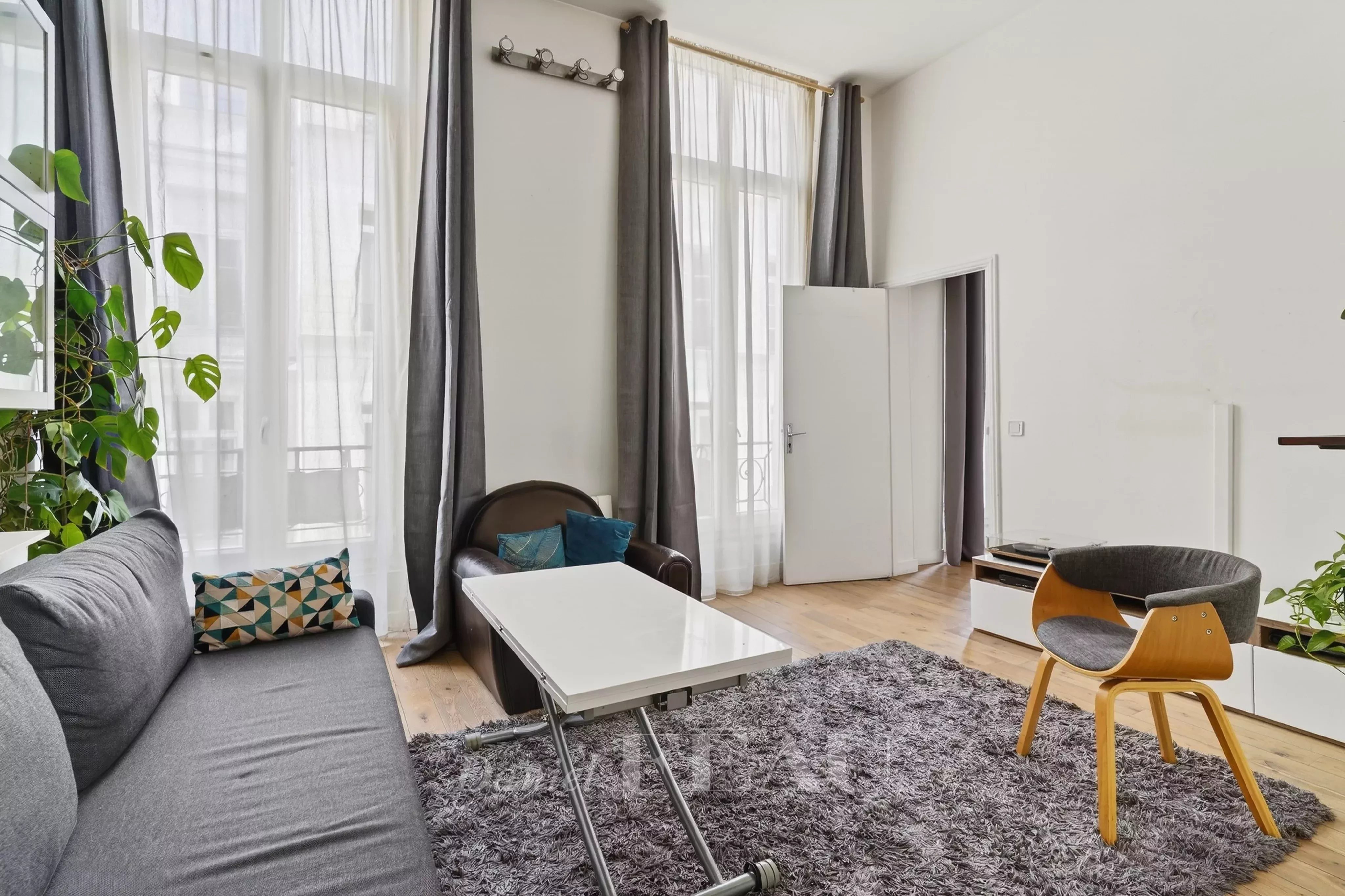 Sale Apartment Paris 2nd