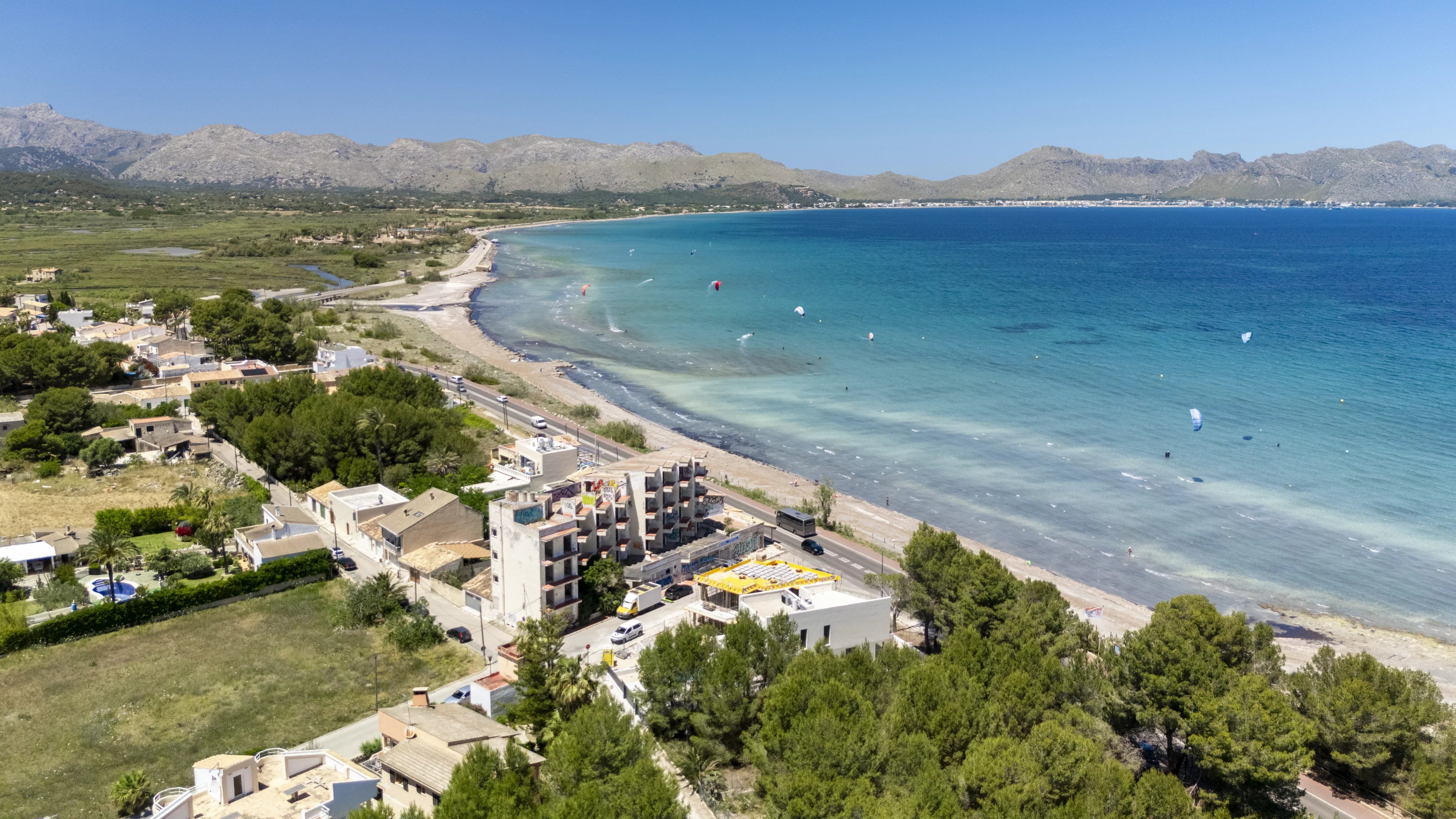 Frontline beachfront building in Alcudia