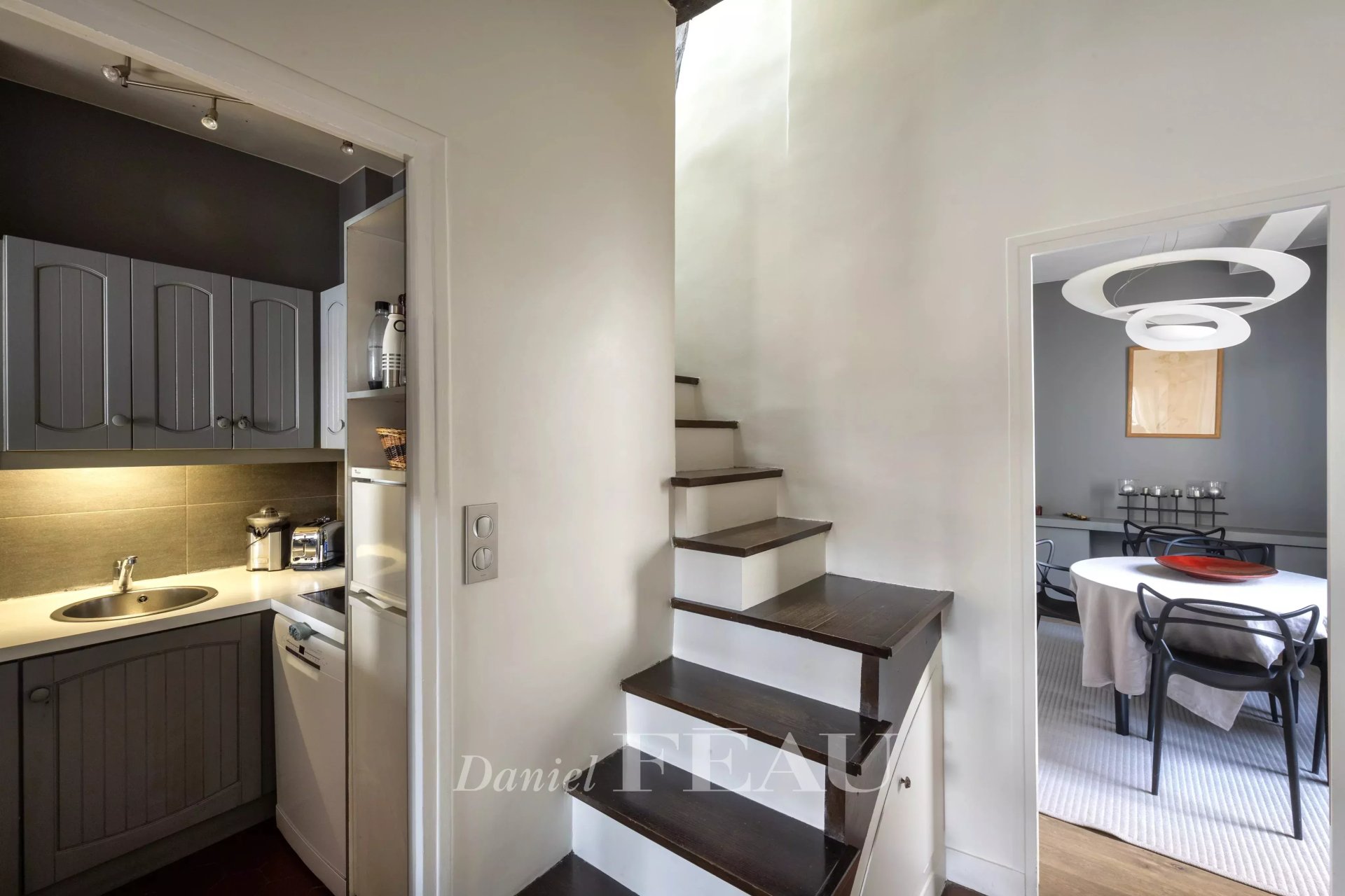 2 Bedroom Apartment/Flat's Image 7