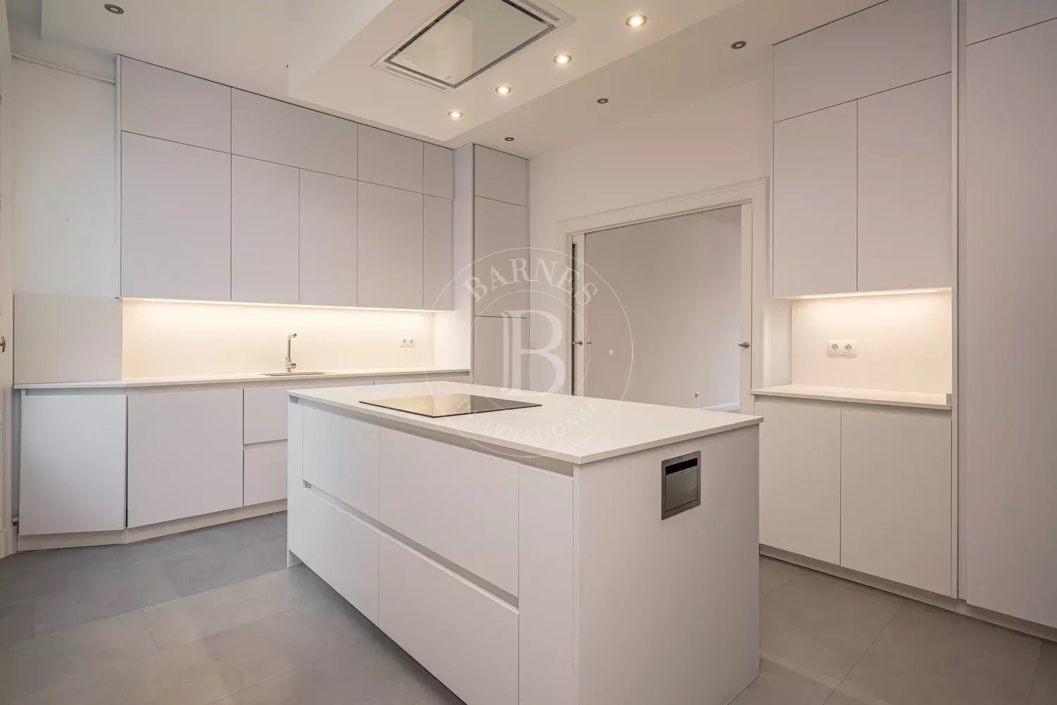 Daire Madrid - picture 35