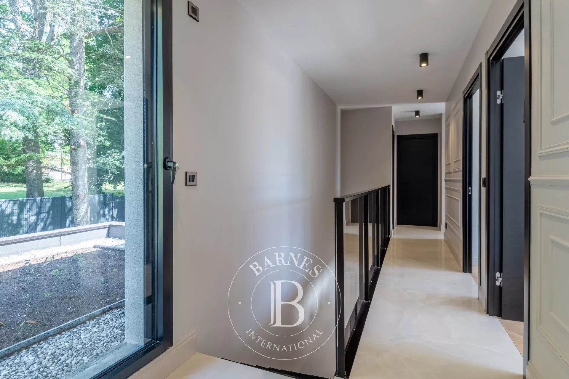 Ev Écully - picture 17