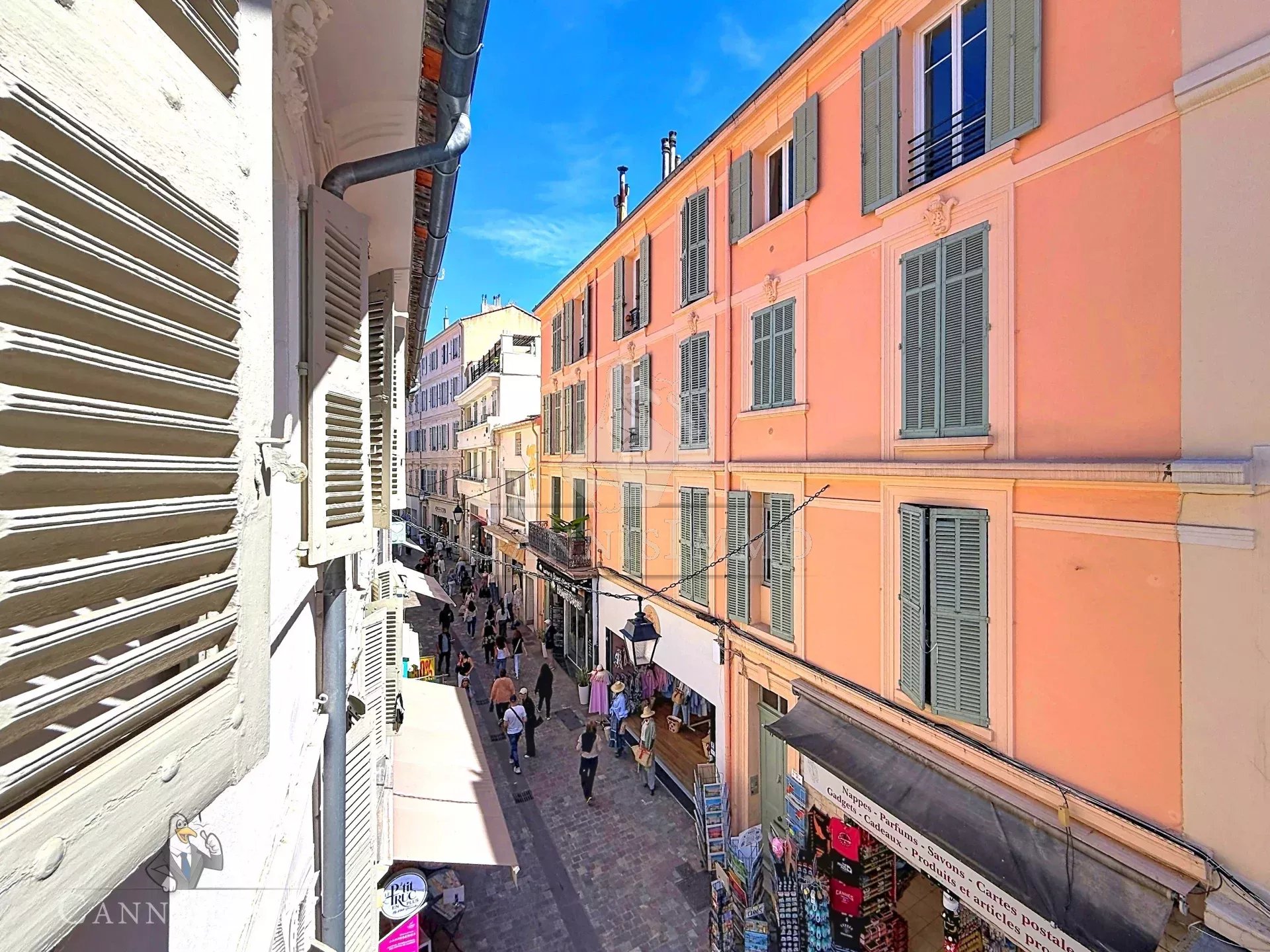 APP 4P Cannes Rue Meynadier - Ideal for Rental Investment