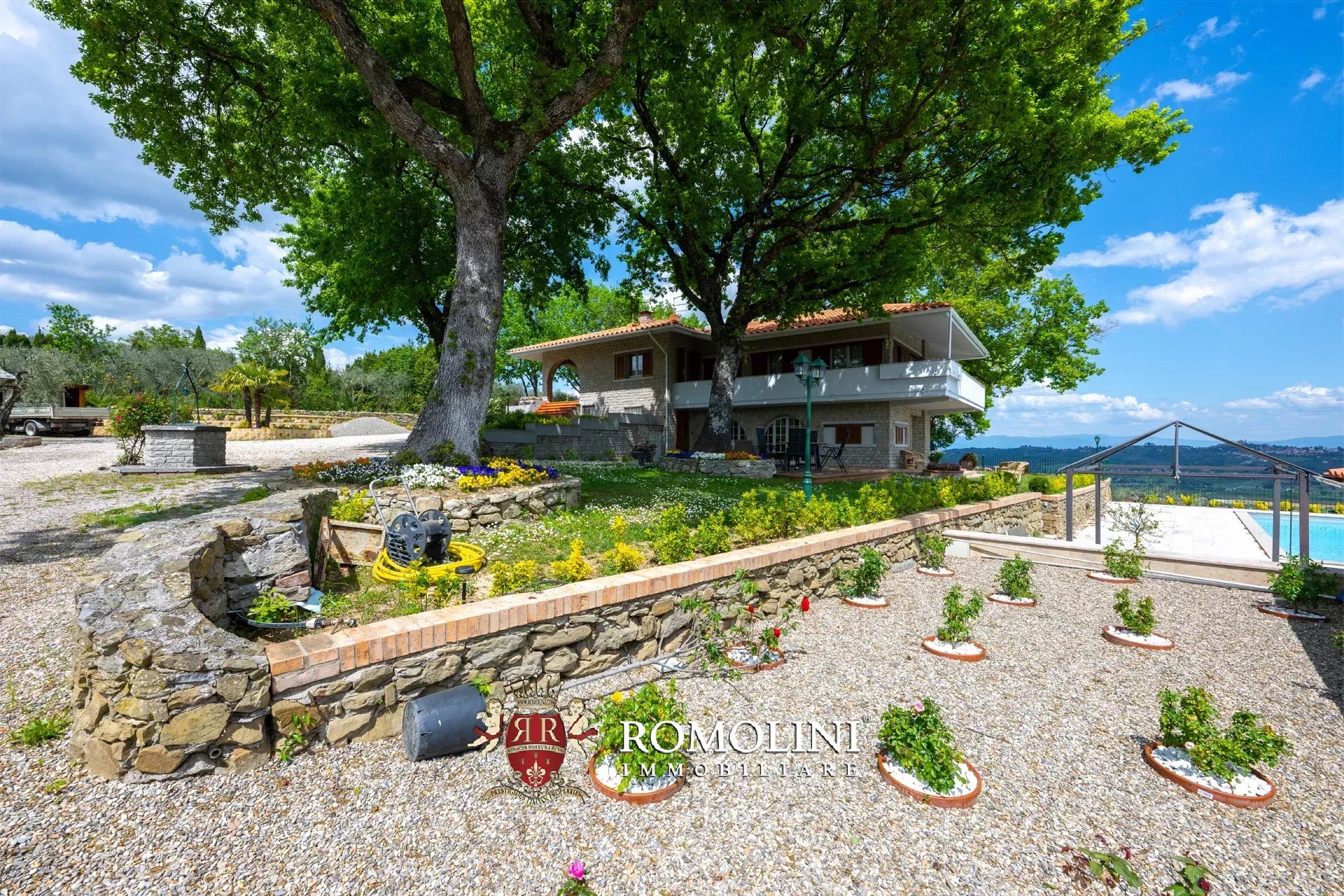 6 Bedroom Villa/Townhouse's Image 30