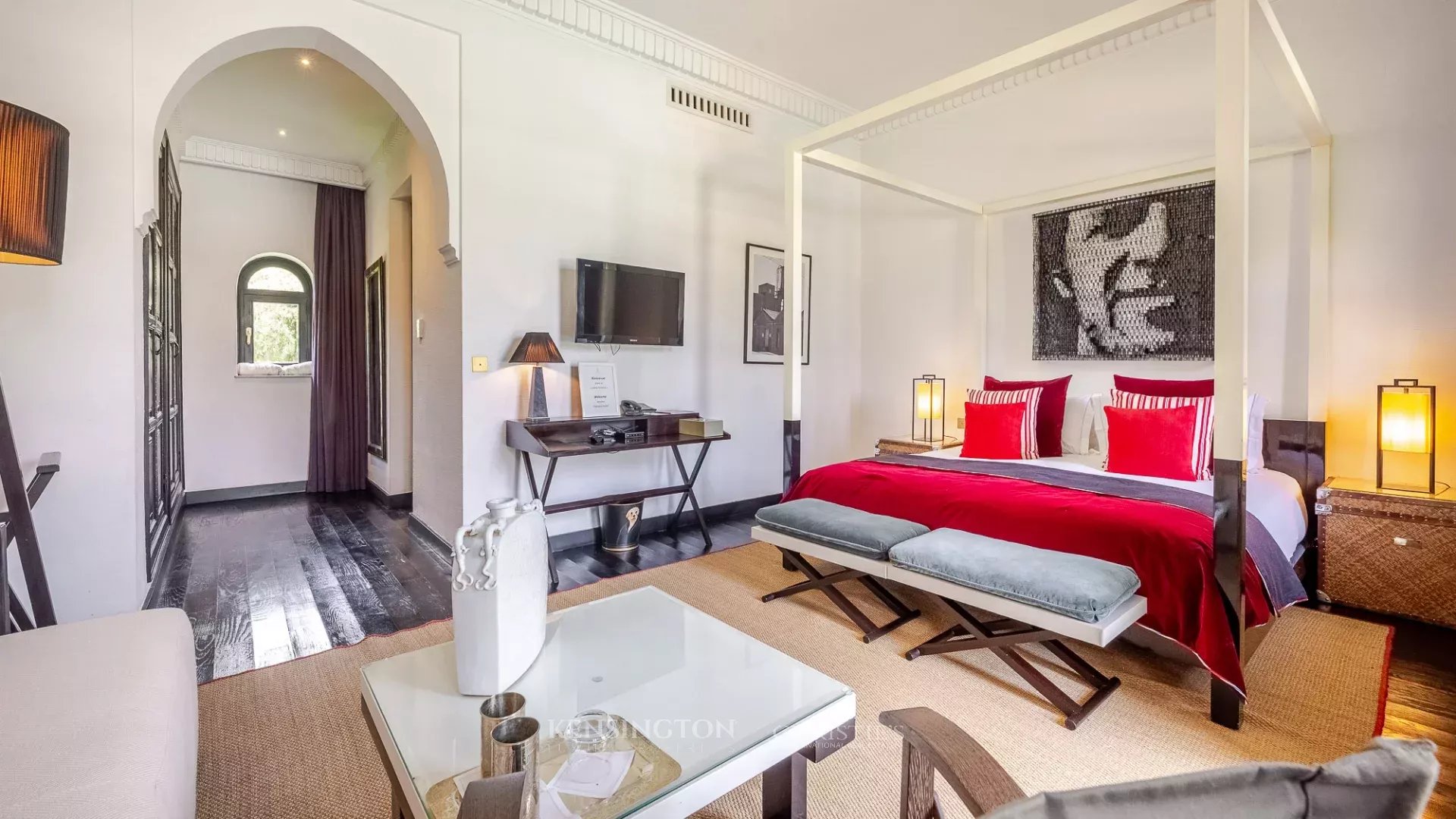 6 Bedroom Villa/Townhouse's Image 49
