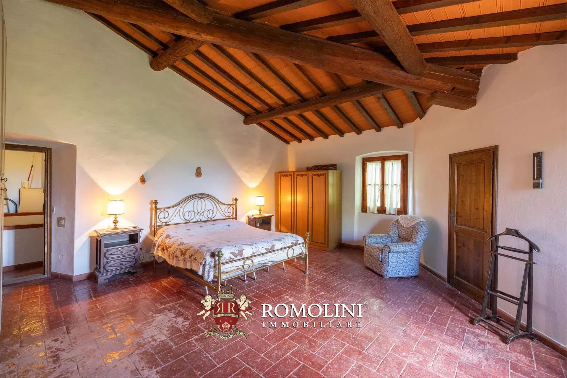 7 Bedroom Villa/Townhouse's Image 25